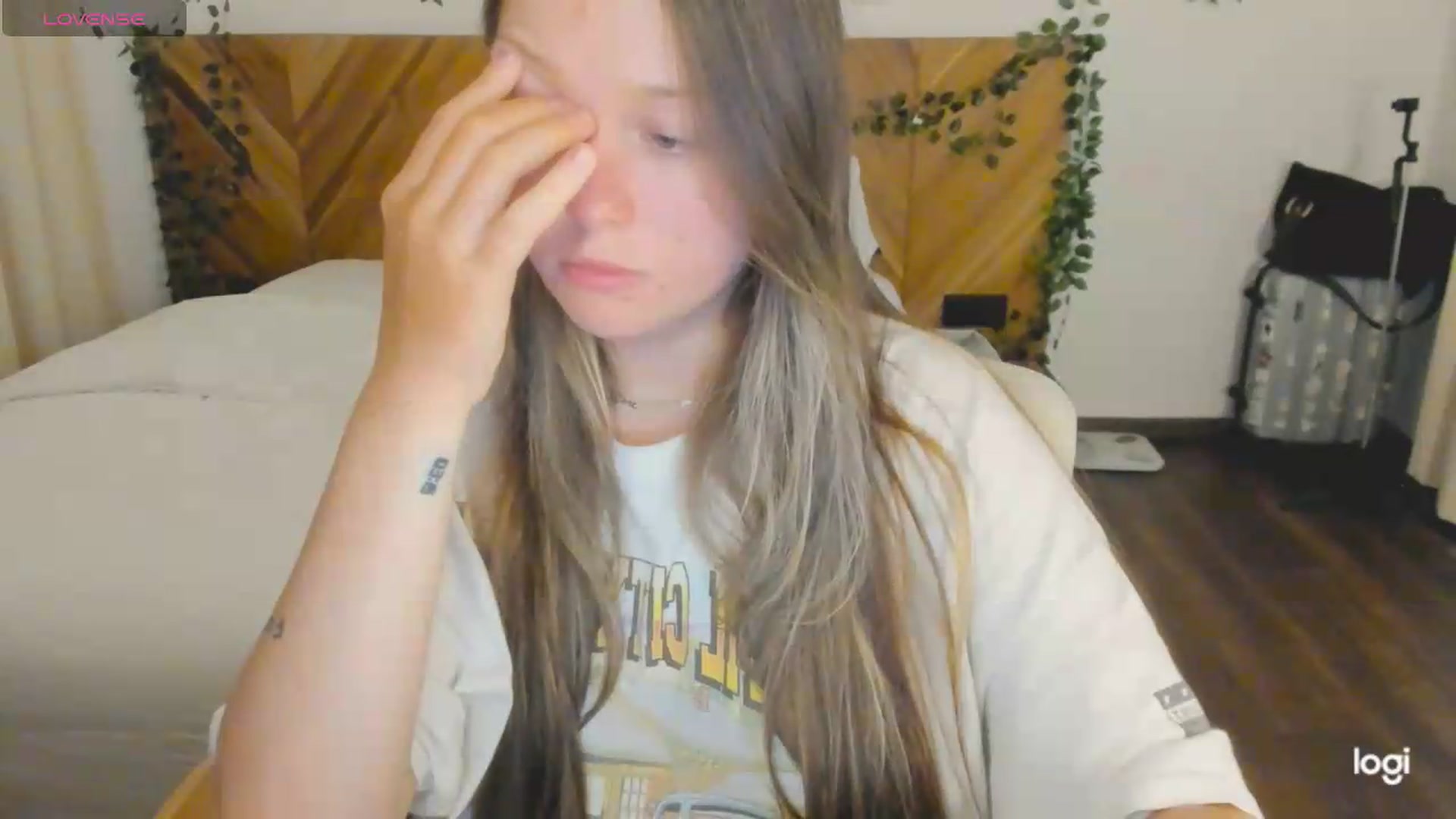 Gallery image thumbnail from EvaSweetKiss's myfreecams stream on, 07/08/2026, 10:53 image 2 of 20