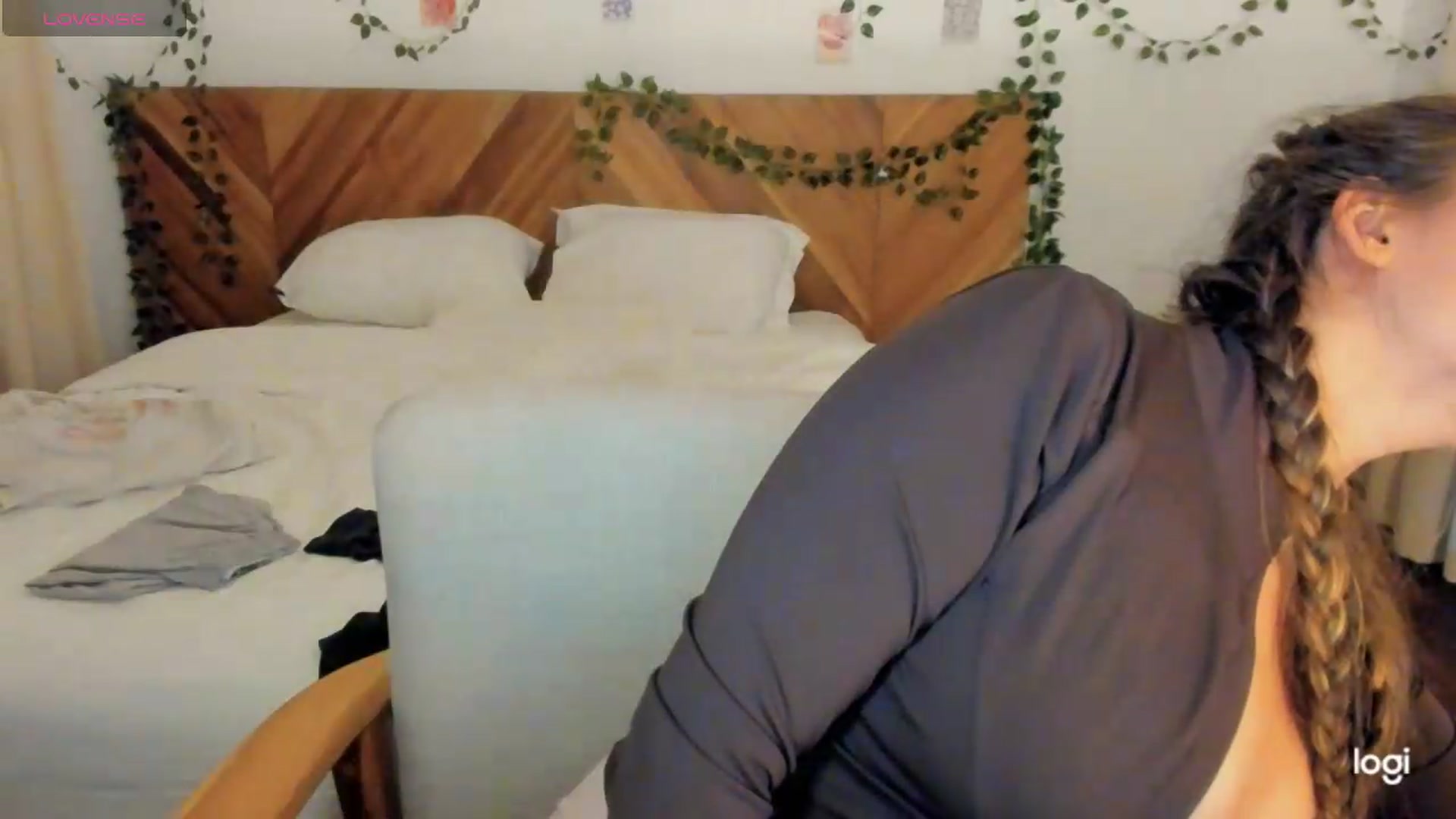 Gallery image thumbnail from EvaSweetKiss's myfreecams stream on, 07/11/2026, 10:36 image 7 of 20