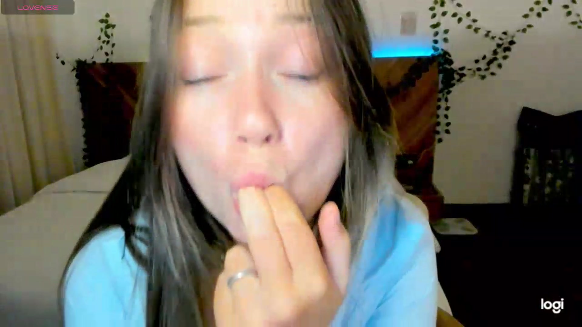 Gallery image thumbnail from EvaSweetKiss's myfreecams stream on, 07/16/2026, 12:06 image 3 of 20