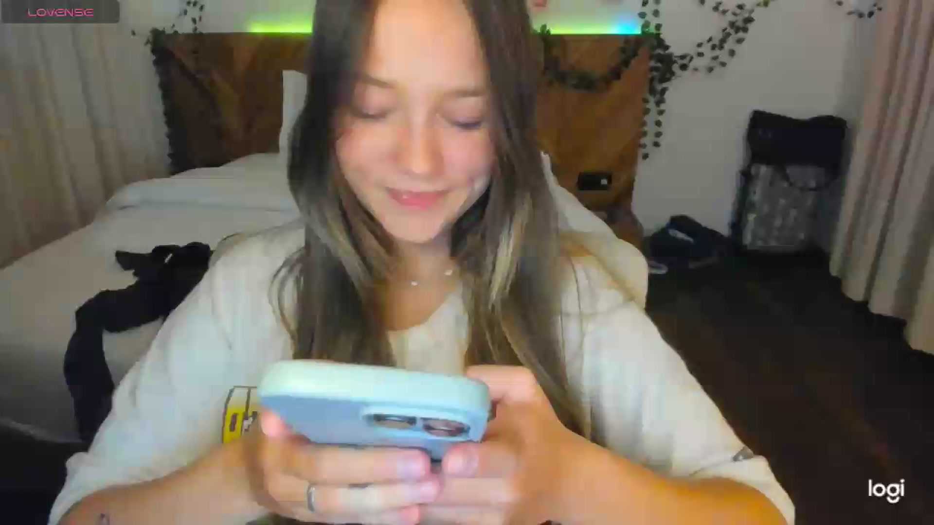 Gallery image thumbnail from EvaSweetKiss's myfreecams stream on, 07/23/2026, 12:53 image 20 of 20