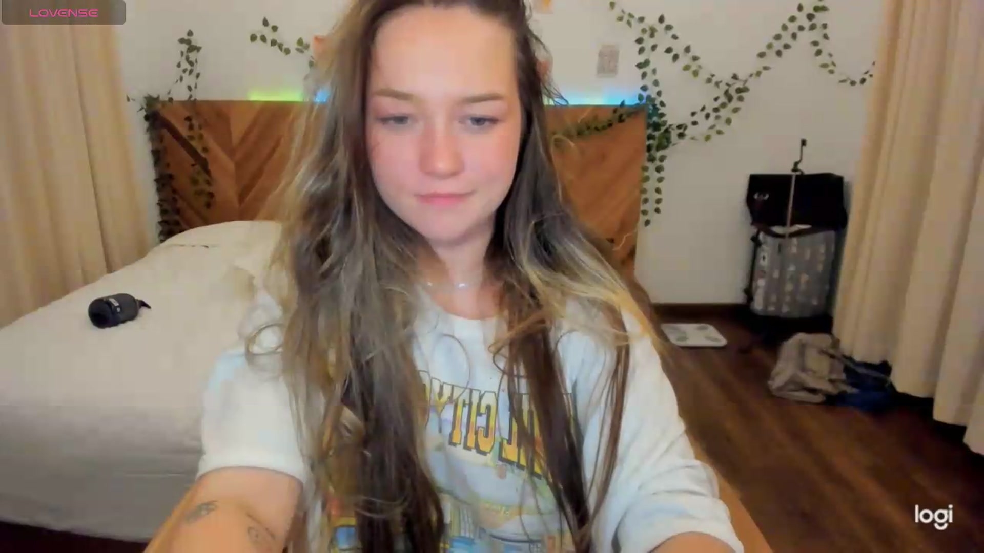 Gallery image thumbnail from EvaSweetKiss's myfreecams stream on, 07/31/2026, 15:28 image 20 of 20