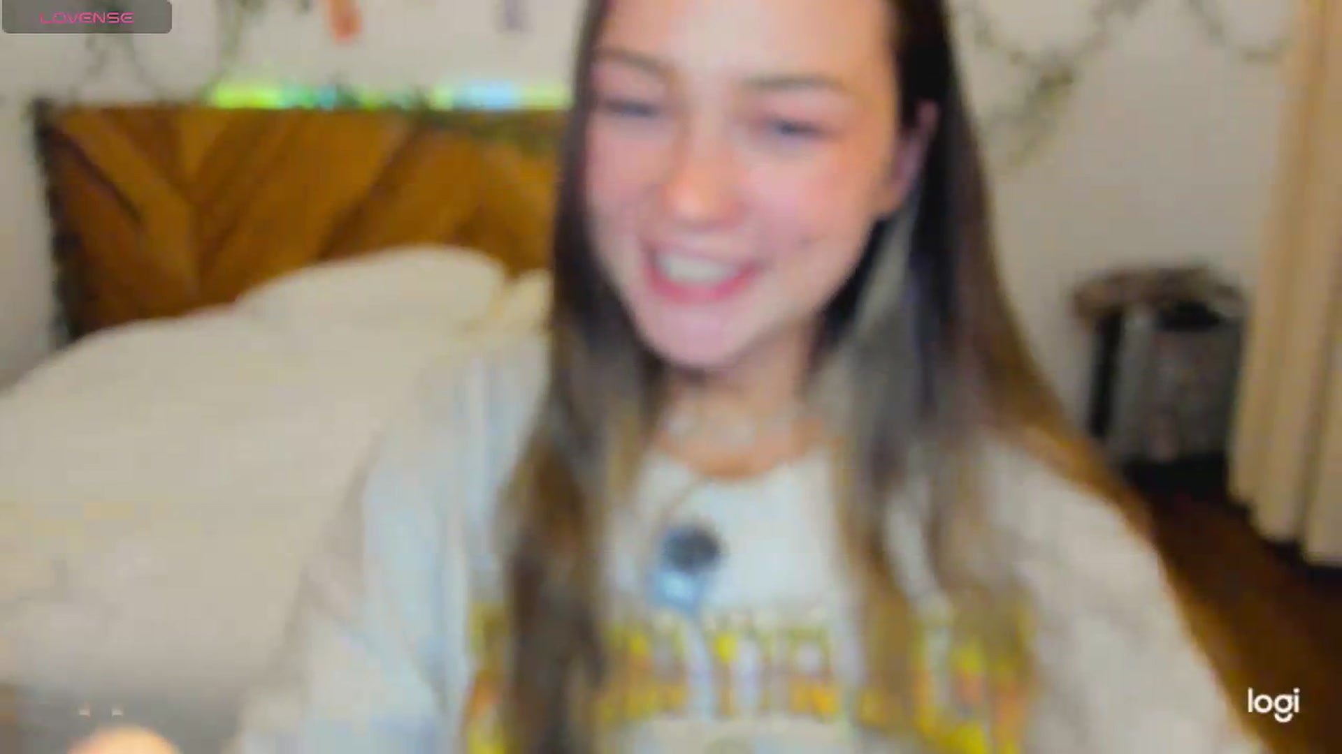 Gallery image thumbnail from EvaSweetKiss's myfreecams stream on, 08/21/2026, 12:29 image 17 of 20