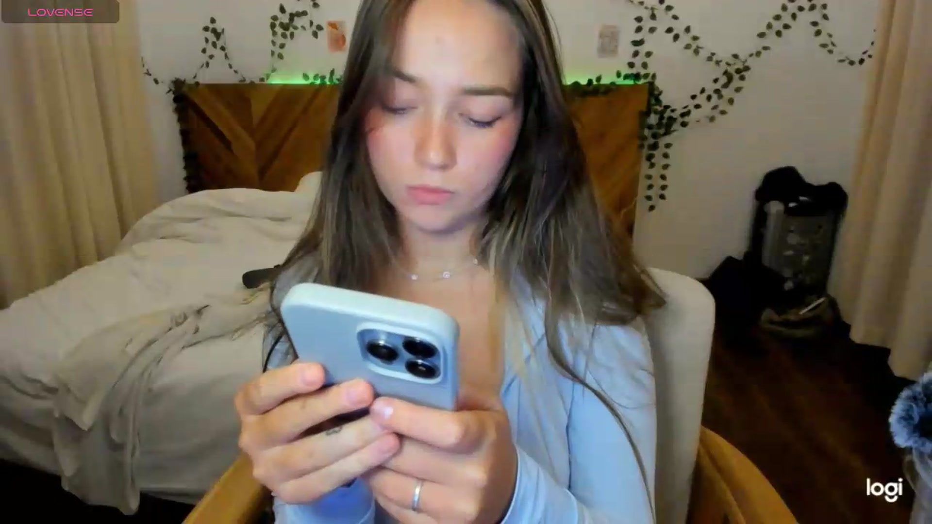 Gallery image thumbnail from EvaSweetKiss's myfreecams stream on, 08/26/2026, 18:00 image 20 of 20