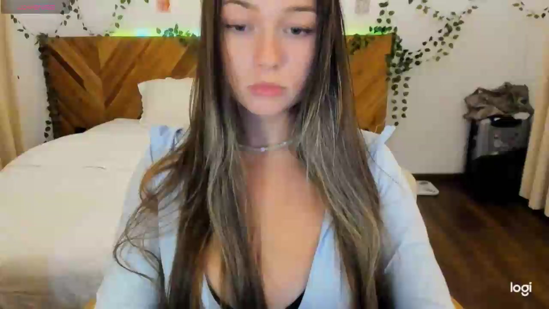 Gallery image thumbnail from EvaSweetKiss's myfreecams stream on, 08/31/2026, 11:46 image 15 of 20