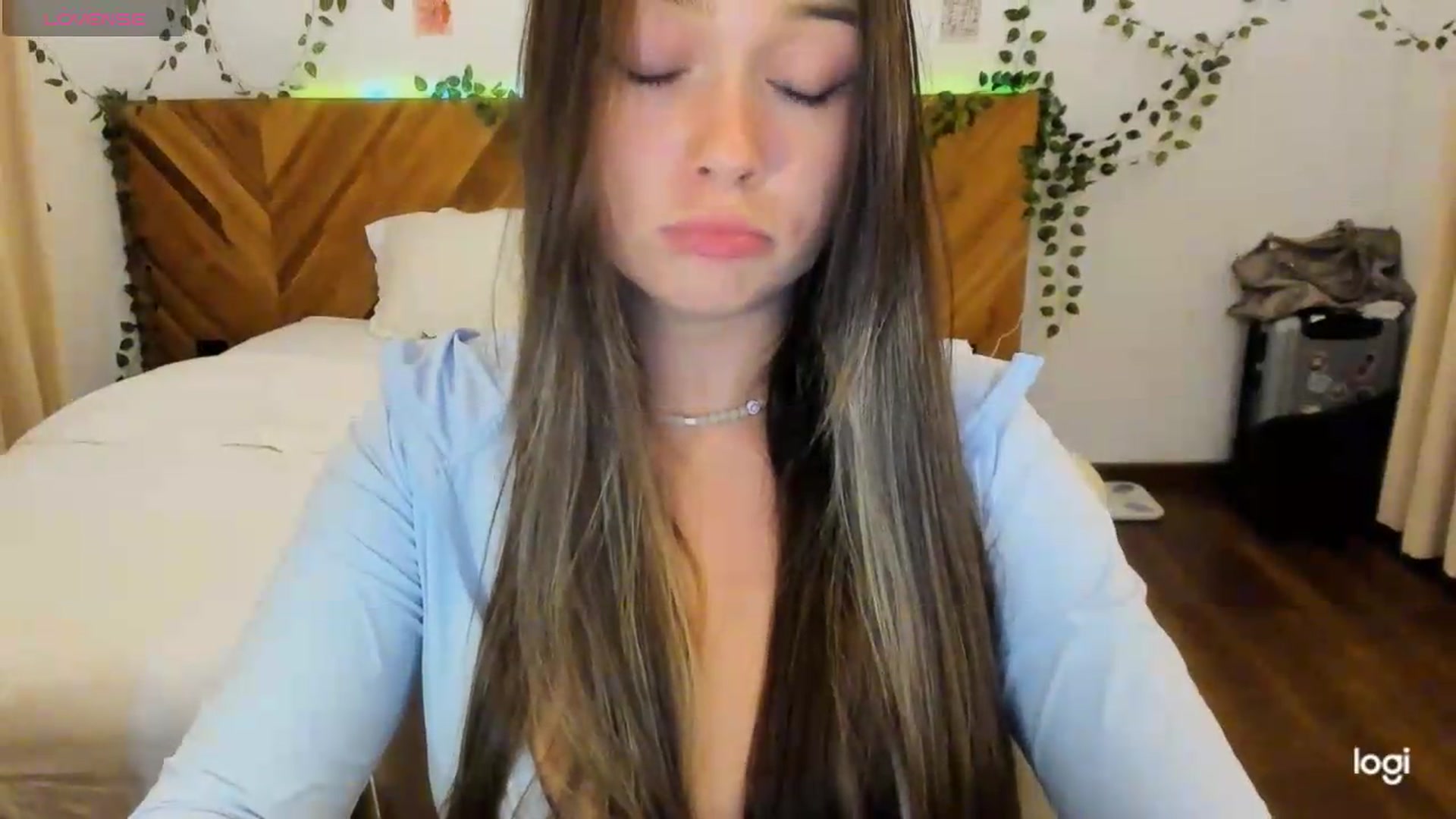 Gallery image thumbnail from EvaSweetKiss's myfreecams stream on, 08/31/2026, 11:46 image 14 of 20