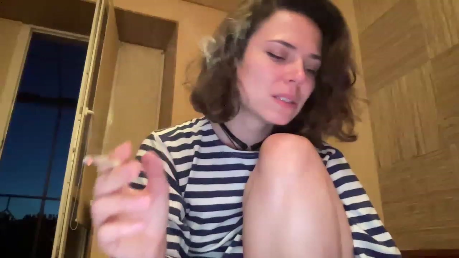 Gallery image thumbnail from EvaYelchin's myfreecams stream on, 07/19/2023, 24:52 image 15 of 20