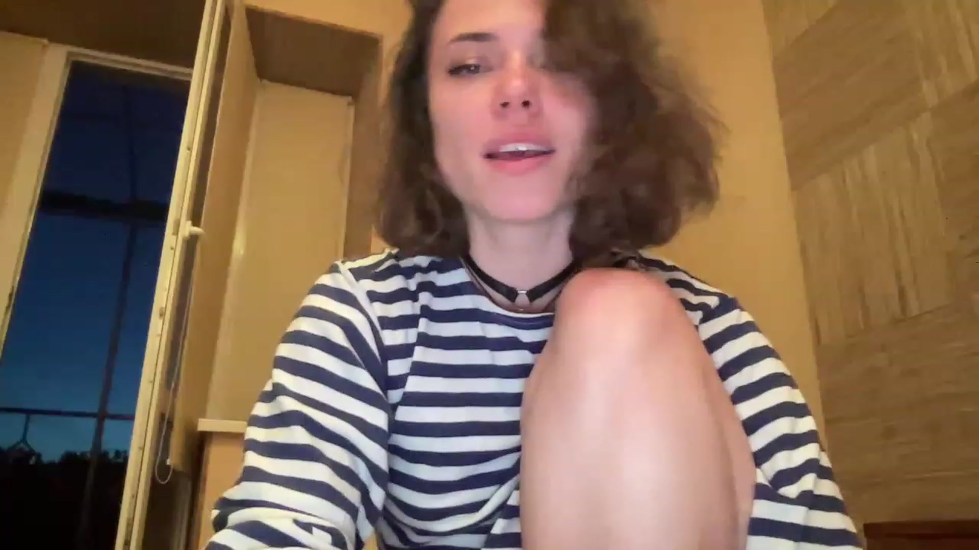 Gallery image thumbnail from EvaYelchin's myfreecams stream on, 07/19/2023, 24:52 image 16 of 20