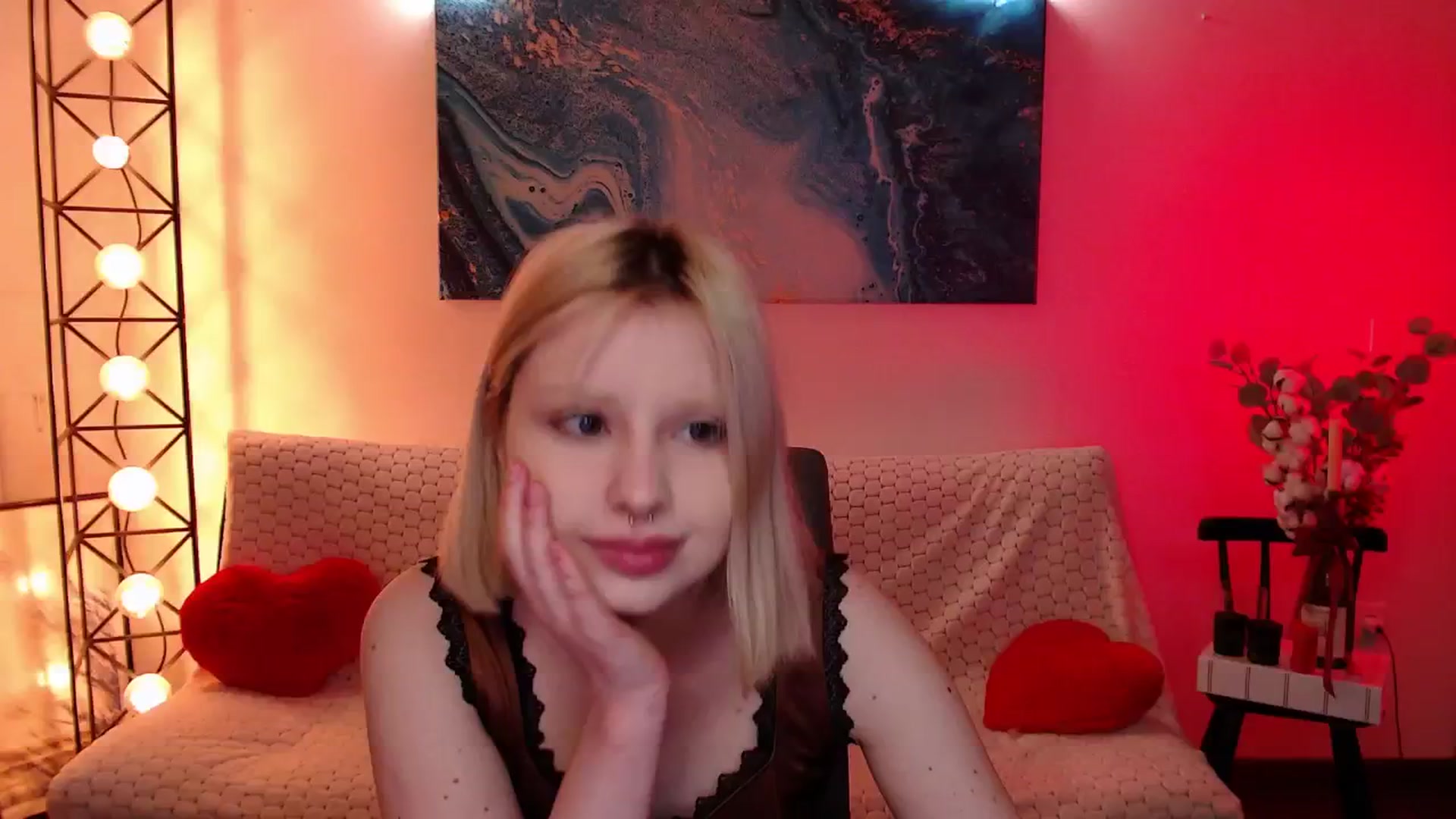 Gallery image thumbnail from Eva_Alver's myfreecams stream on, 02/18/2025, 23:17 image 6 of 20