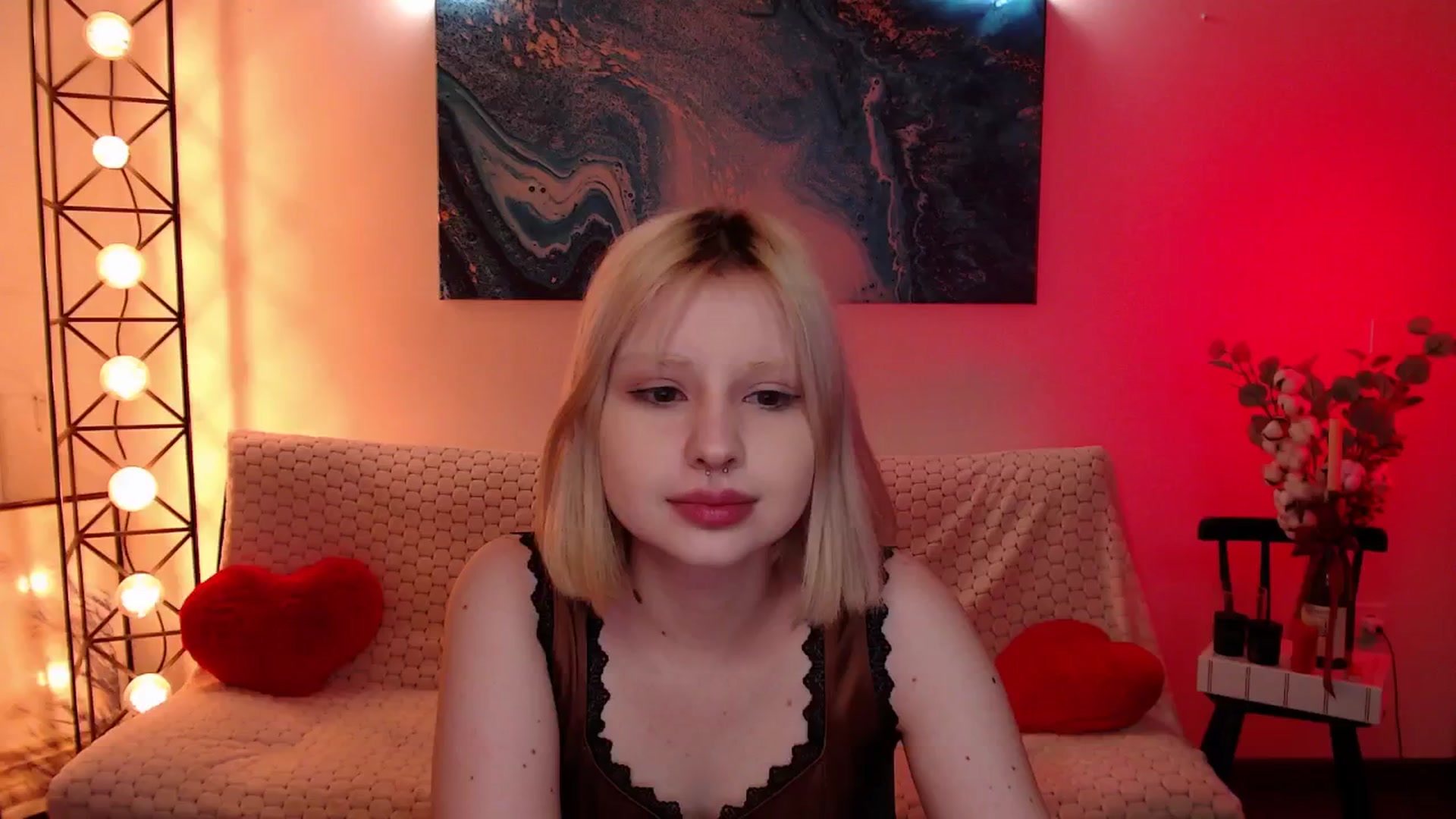 Gallery image thumbnail from Eva_Alver's myfreecams stream on, 02/18/2025, 23:17 image 4 of 20