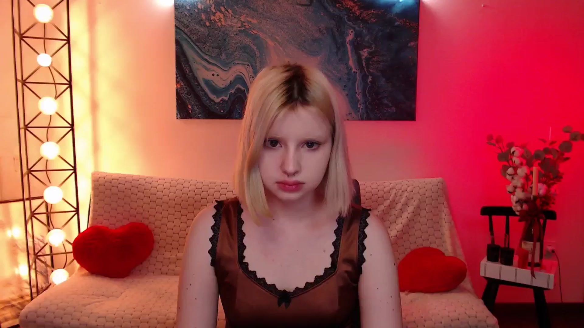 Gallery image thumbnail from Eva_Alver's myfreecams stream on, 02/18/2025, 23:58 image 3 of 20