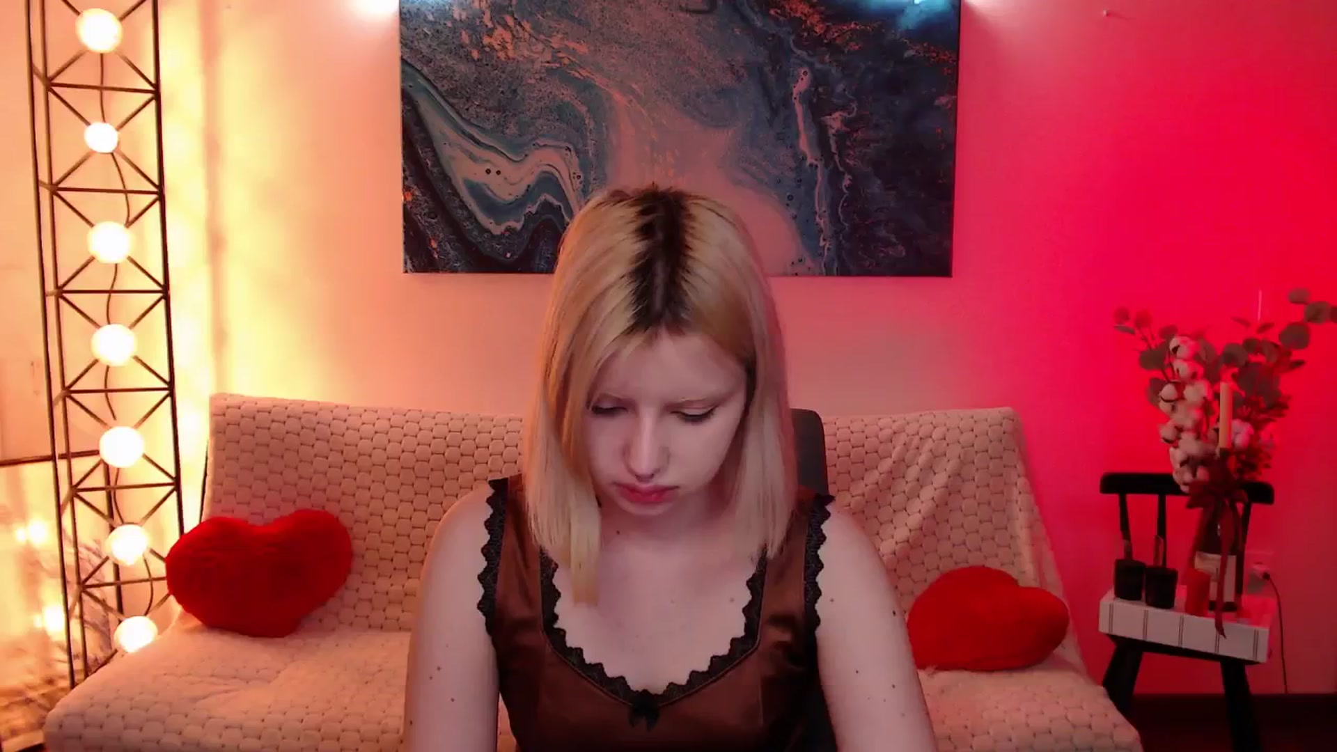 Gallery image thumbnail from Eva_Alver's myfreecams stream on, 02/18/2025, 23:58 image 5 of 20