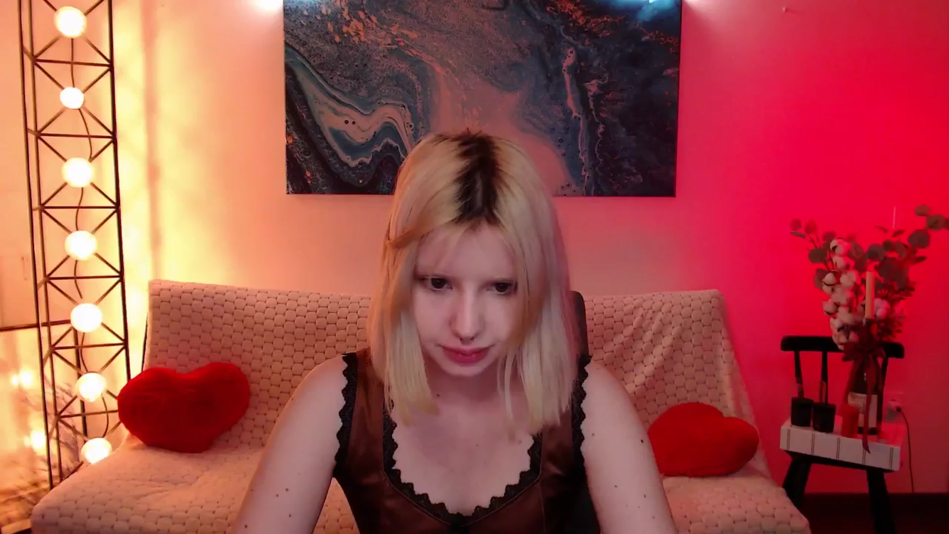 Gallery image thumbnail from Eva_Alver's myfreecams stream on, 02/18/2025, 23:58 image 13 of 20