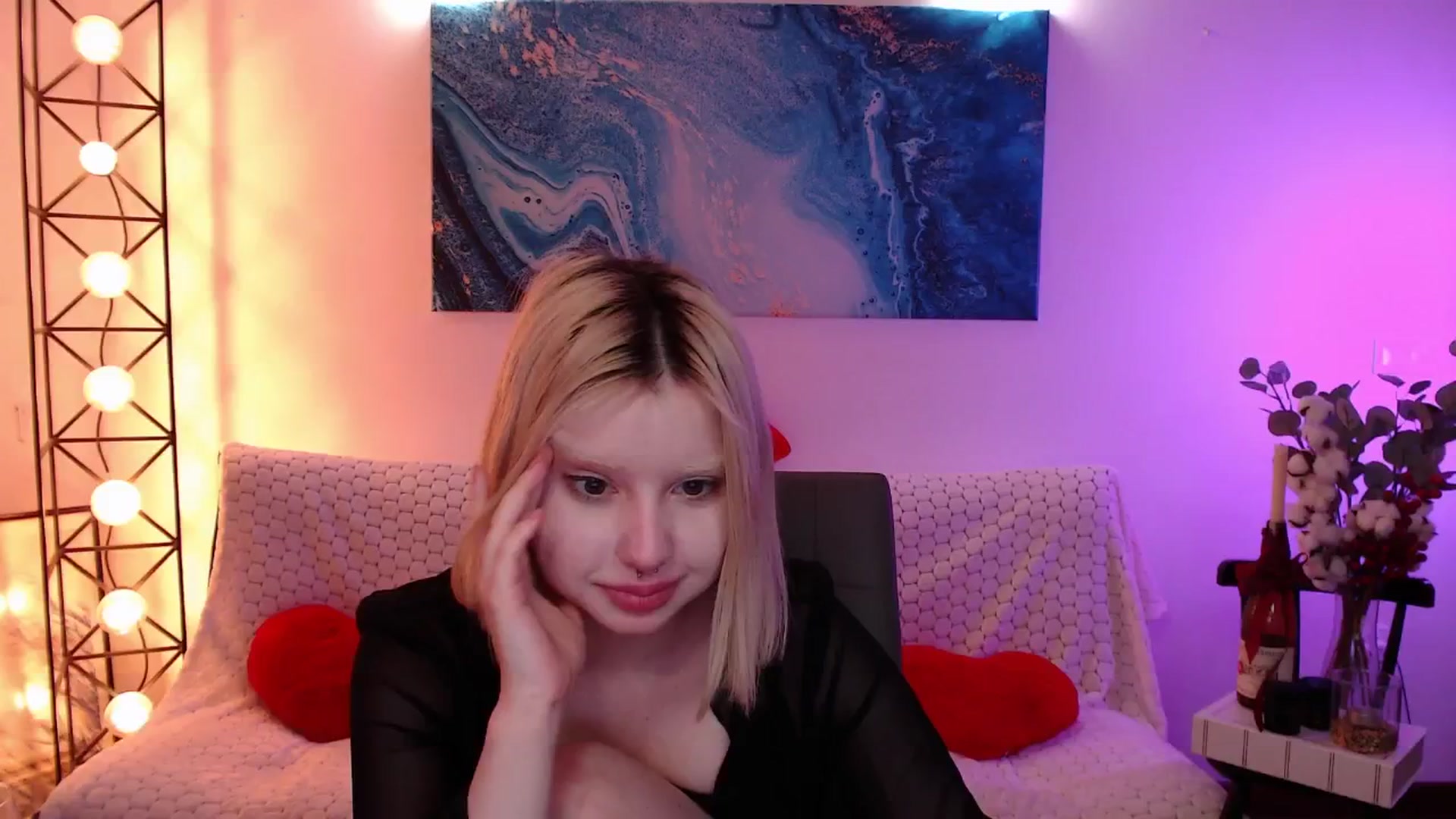 Gallery image thumbnail from Eva_Alver's myfreecams stream on, 02/24/2025, 02:15 image 16 of 20
