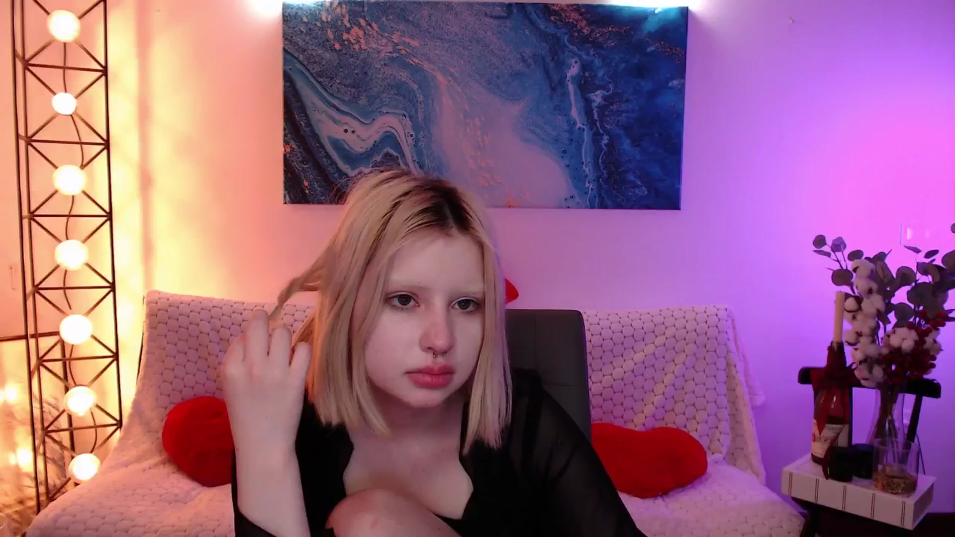 Gallery image thumbnail from Eva_Alver's myfreecams stream on, 02/24/2025, 02:15 image 17 of 20