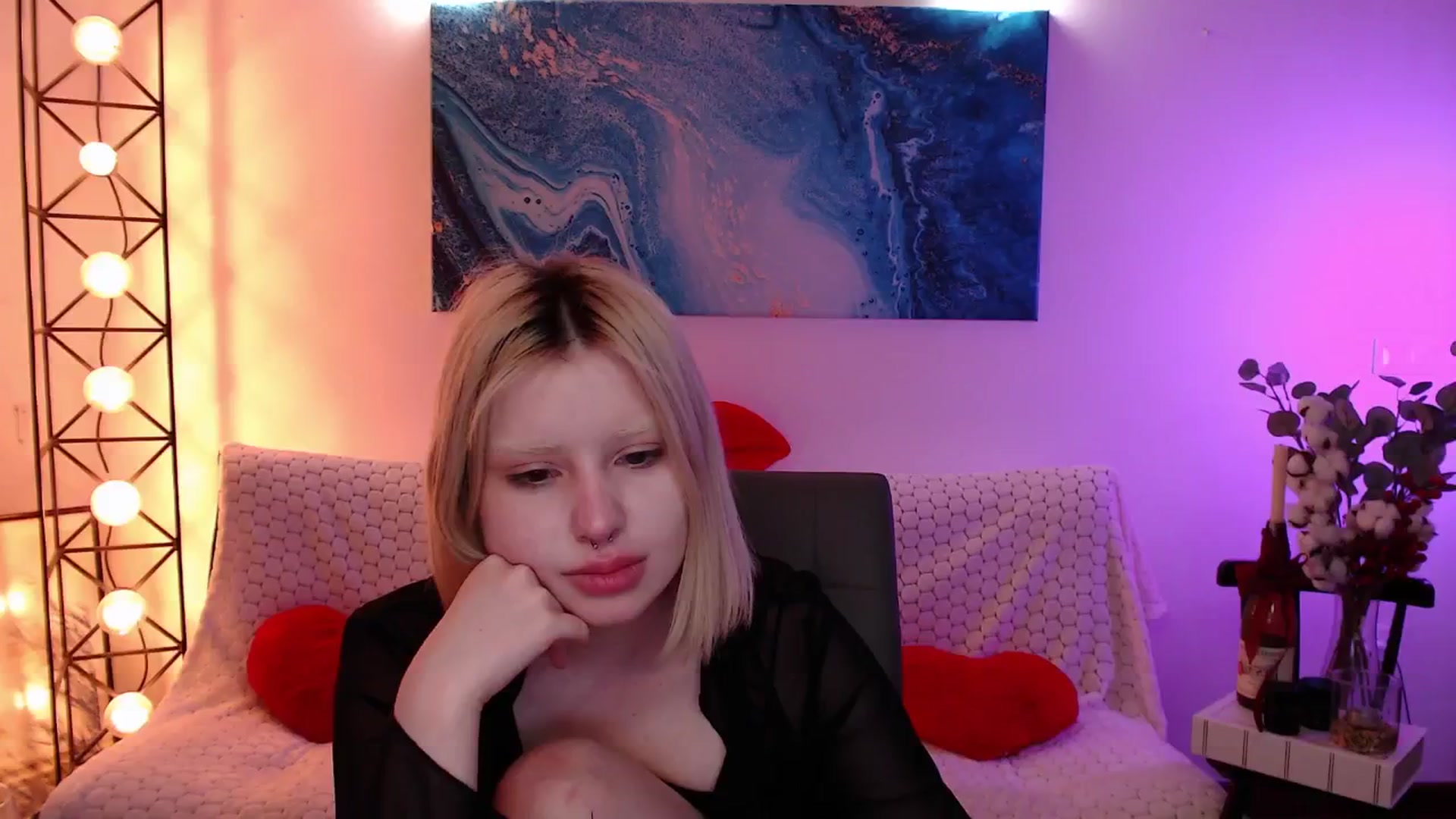 Gallery image thumbnail from Eva_Alver's myfreecams stream on, 02/24/2025, 02:15 image 18 of 20
