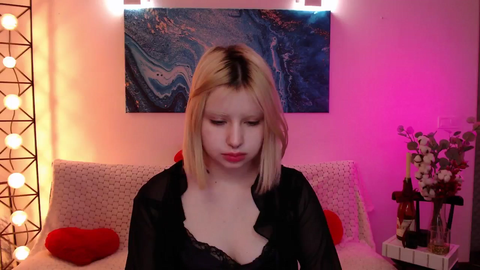 Gallery image thumbnail from Eva_Alver's myfreecams stream on, 02/25/2025, 03:51 image 1 of 20