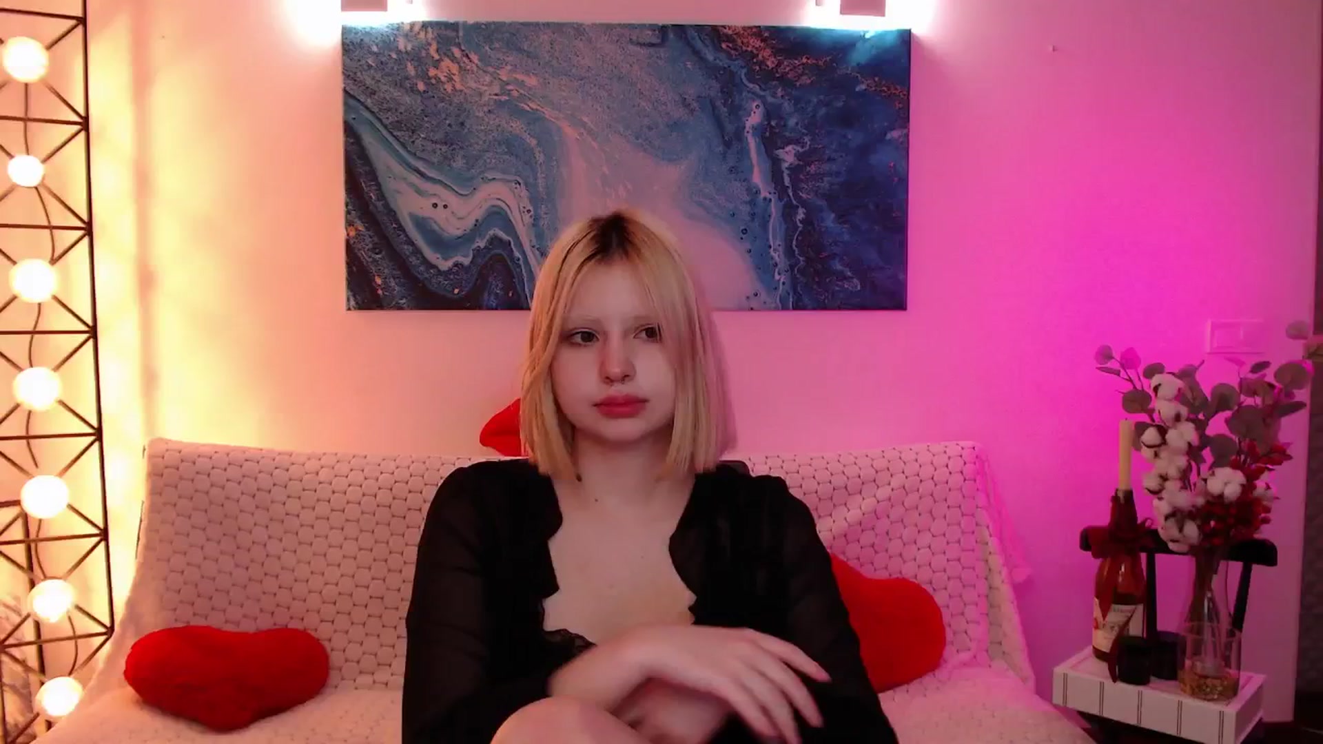 Gallery image thumbnail from Eva_Alver's myfreecams stream on, 02/25/2025, 03:51 image 12 of 20