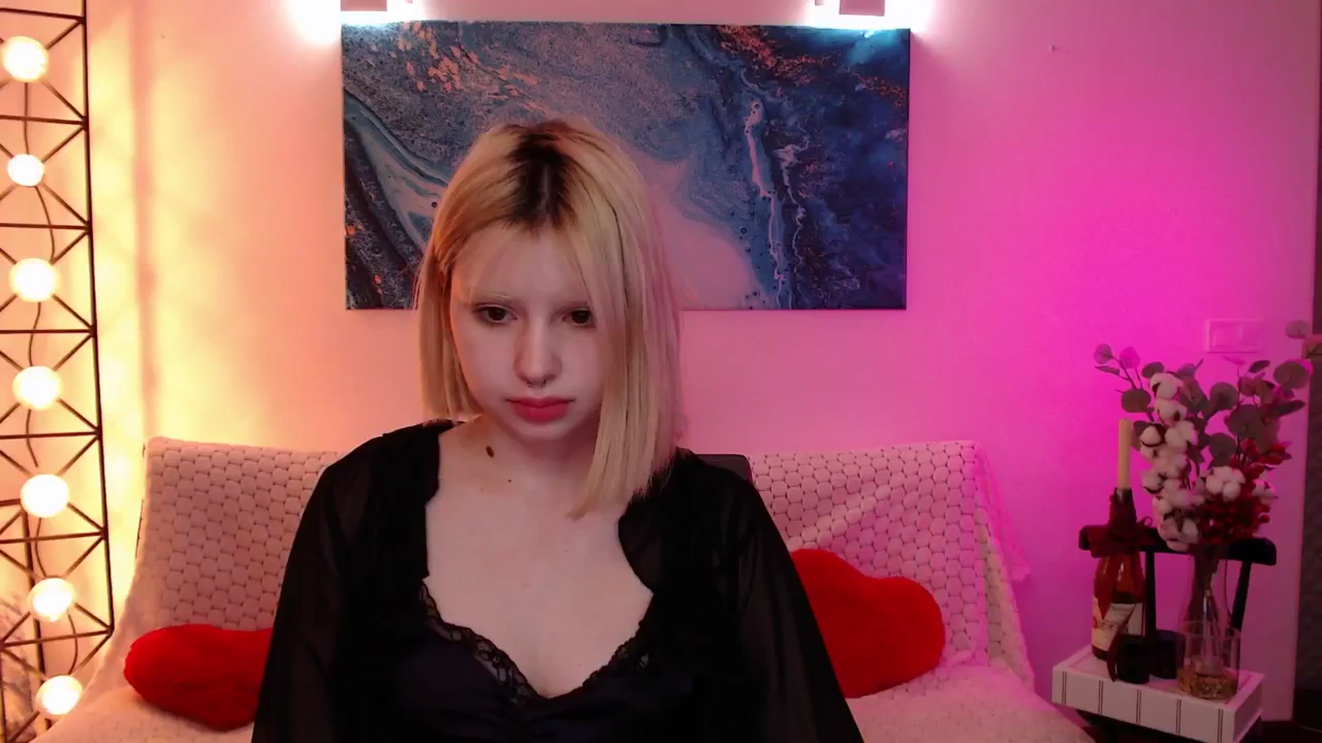 Gallery image thumbnail from Eva_Alver's myfreecams stream on, 02/25/2025, 03:51 image 6 of 20