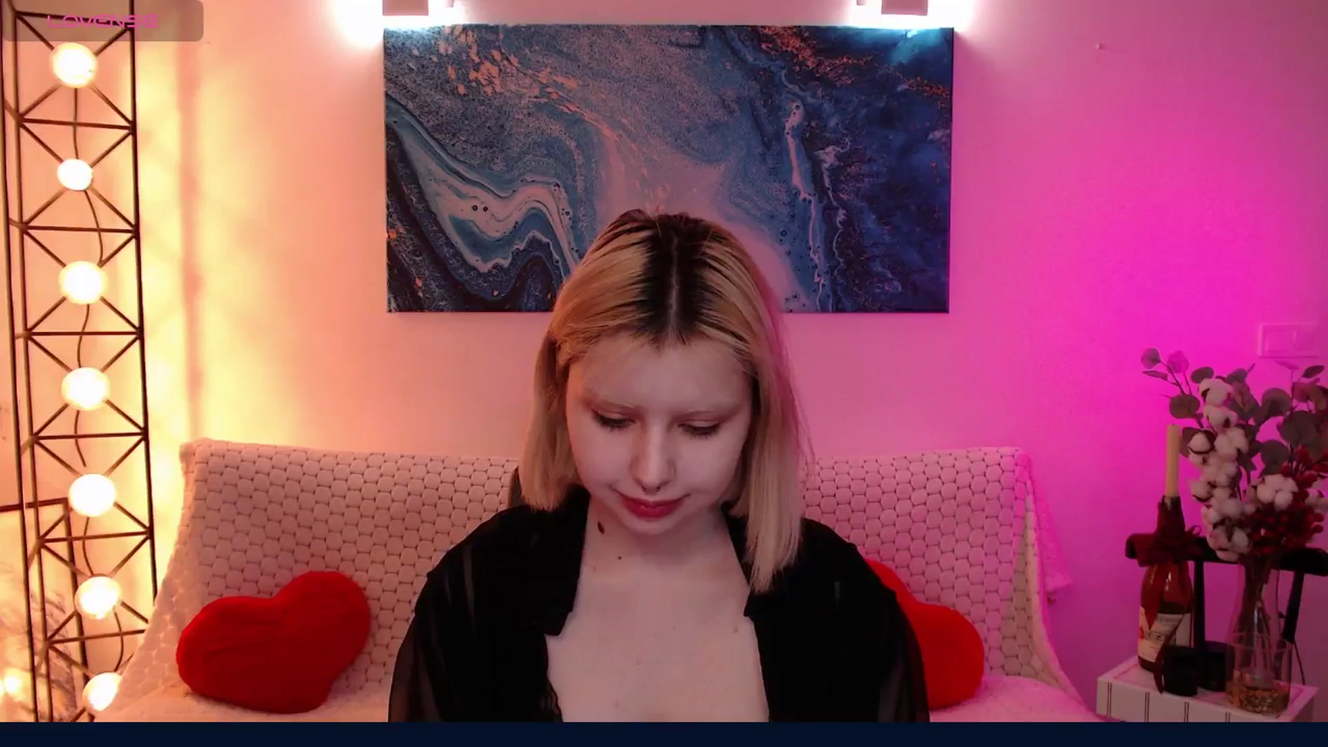 Gallery image thumbnail from Eva_Alver's myfreecams stream on, 02/26/2025, 23:49 image 3 of 20