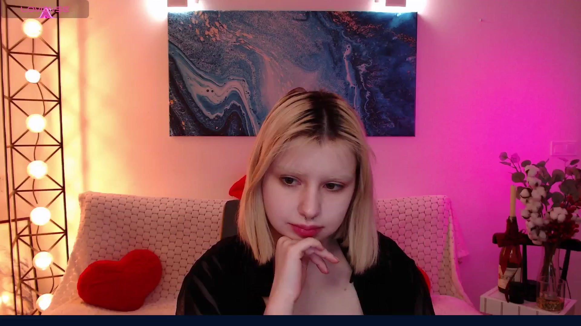 Gallery image thumbnail from Eva_Alver's myfreecams stream on, 02/26/2025, 23:49 image 12 of 20