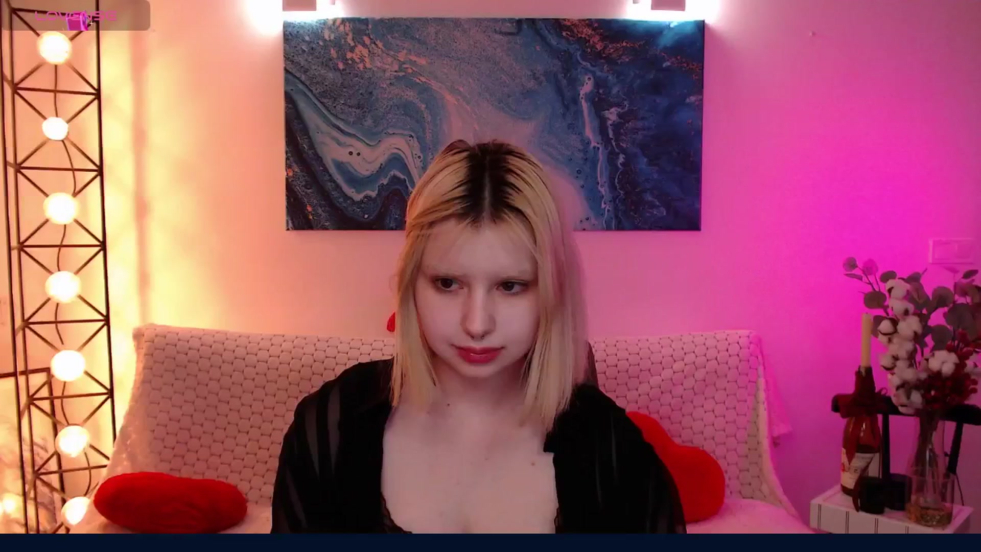 Gallery image thumbnail from Eva_Alver's myfreecams stream on, 02/27/2025, 24:50 image 1 of 20