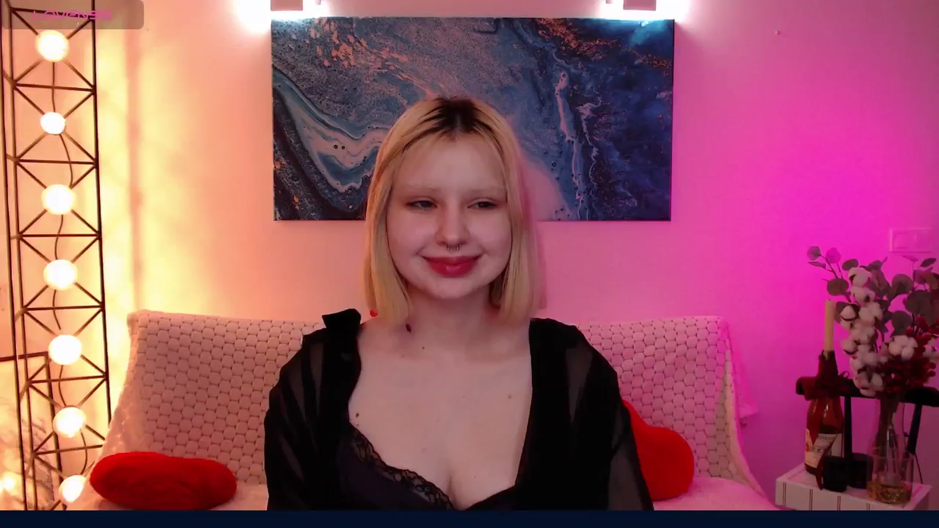 Gallery image thumbnail from Eva_Alver's myfreecams stream on, 02/27/2025, 24:50 image 16 of 20