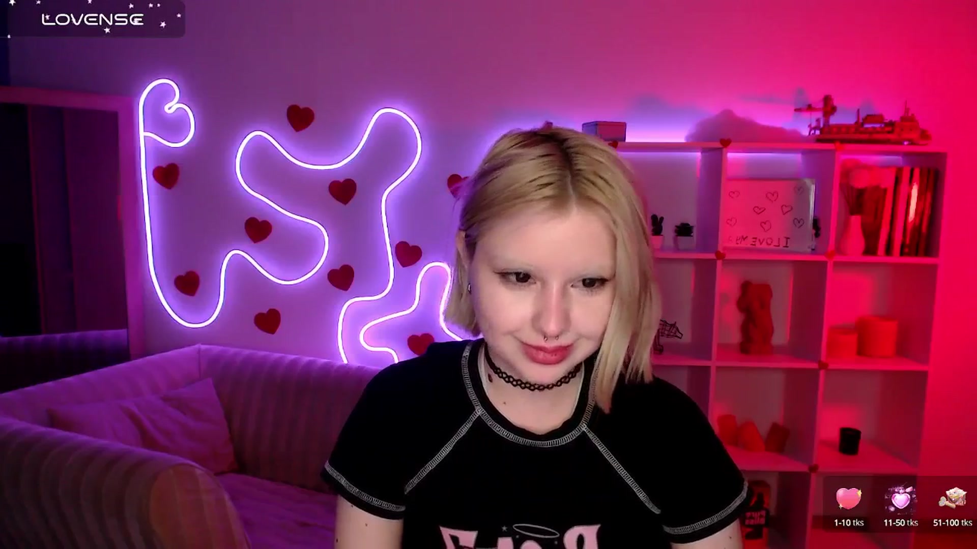 Gallery image thumbnail from Eva_Alver's myfreecams stream on, 03/11/2025, 02:12 image 7 of 20