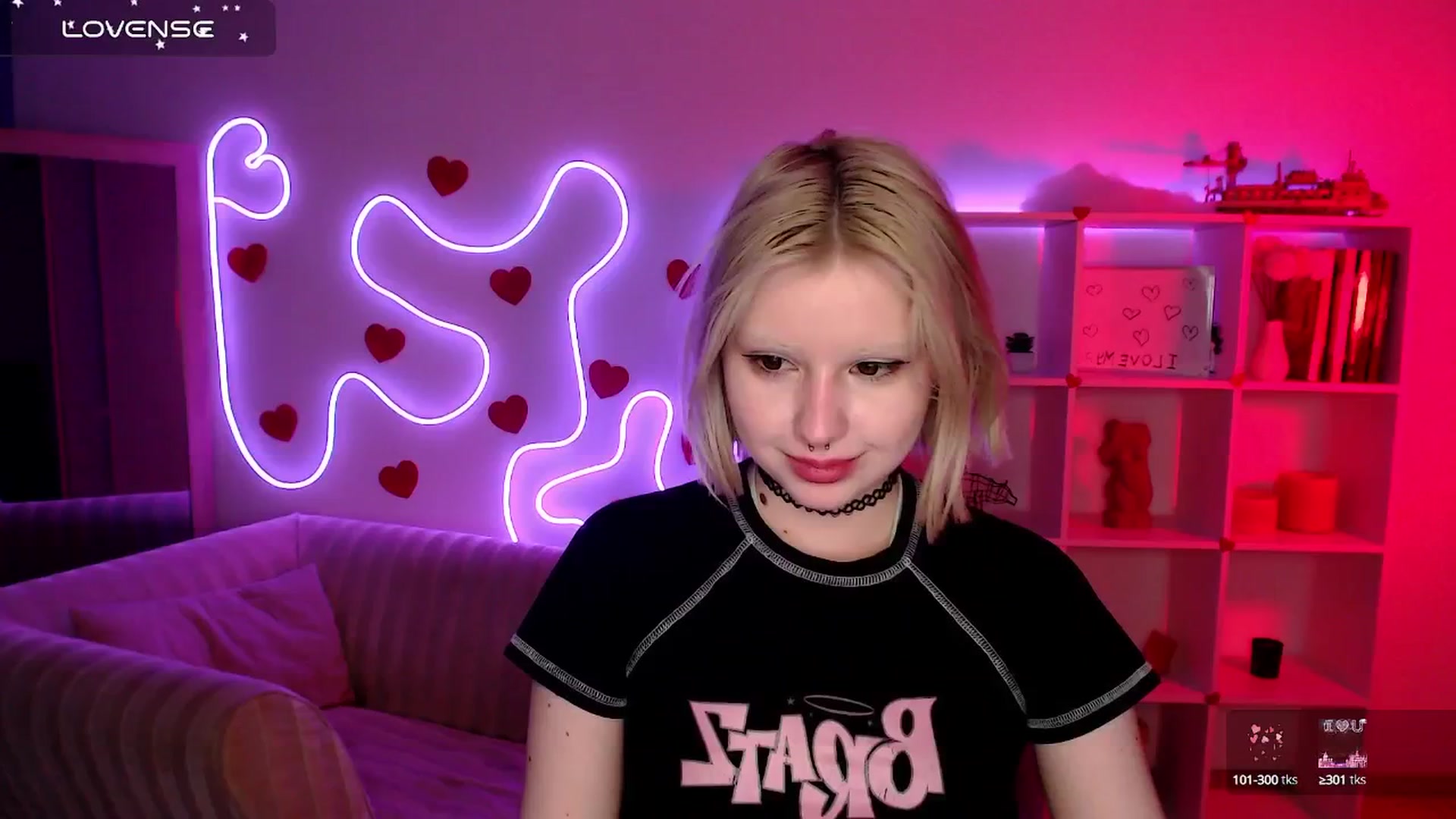 Gallery image thumbnail from Eva_Alver's myfreecams stream on, 03/11/2025, 02:12 image 2 of 20