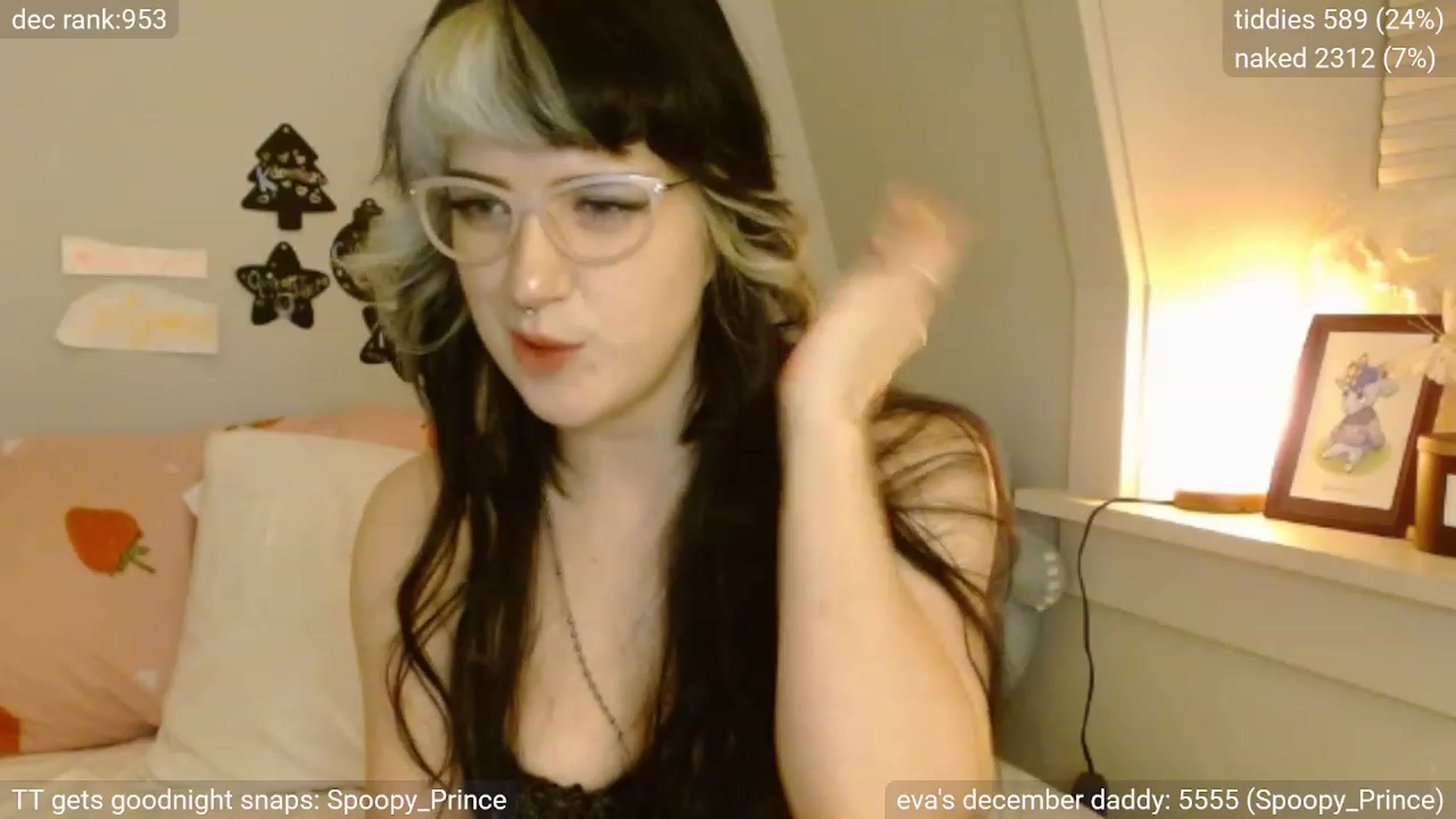 Gallery image thumbnail from Eva_Blush's myfreecams stream on, 12/06/2022, 06:35 image 4 of 20
