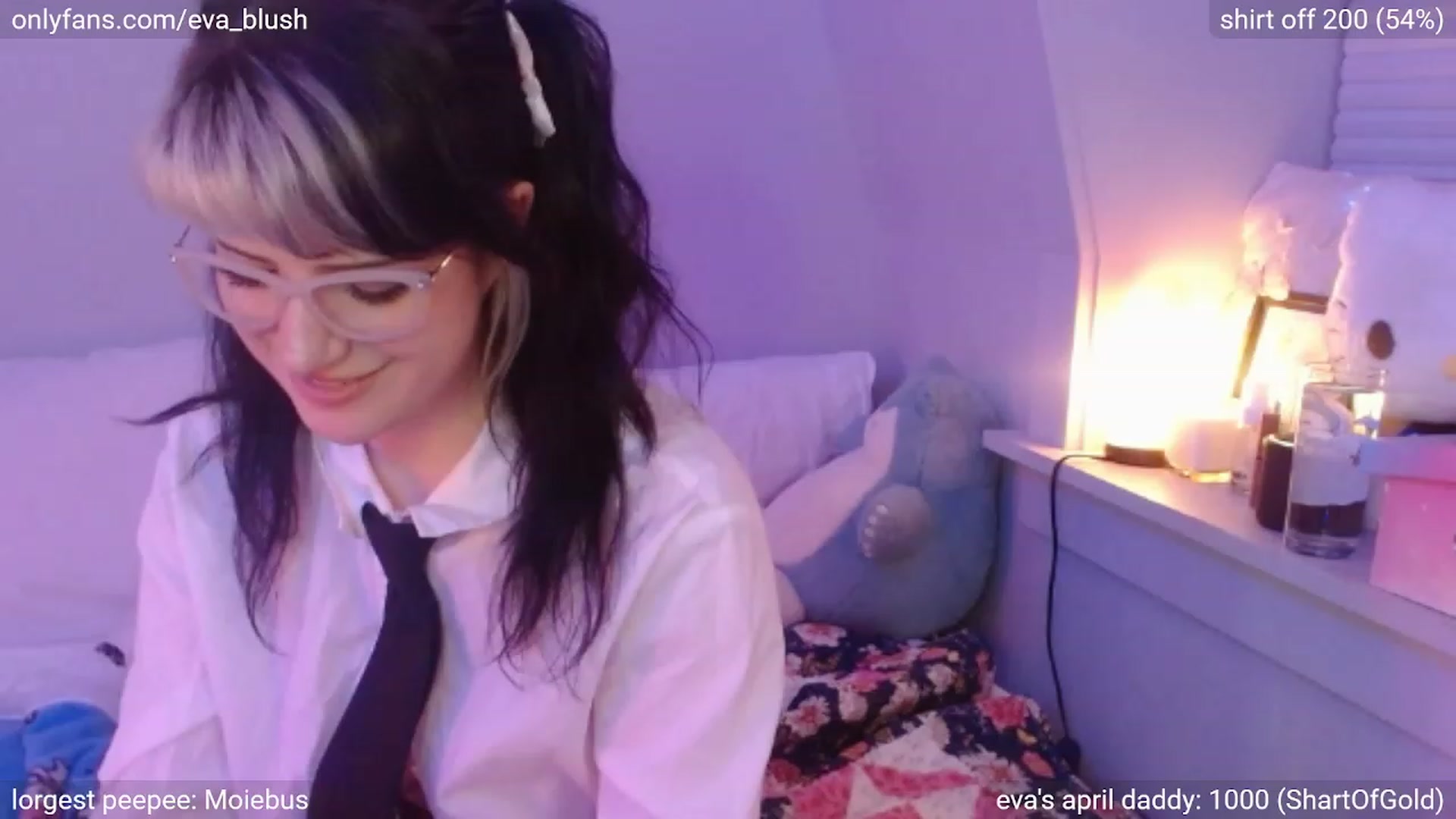 Gallery image thumbnail from Eva_Blush's myfreecams stream on, 04/19/2023, 04:24 image 4 of 20