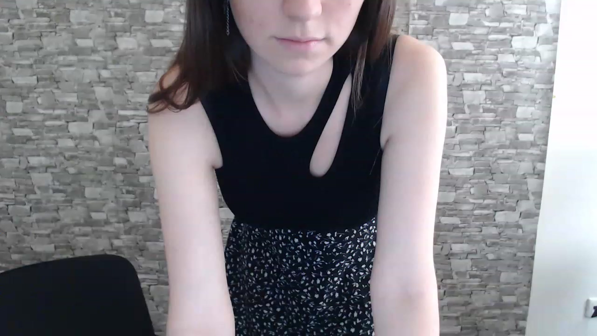Gallery image thumbnail from Eva_Eldis's myfreecams stream on, 06/24/2023, 10:19 image 17 of 20