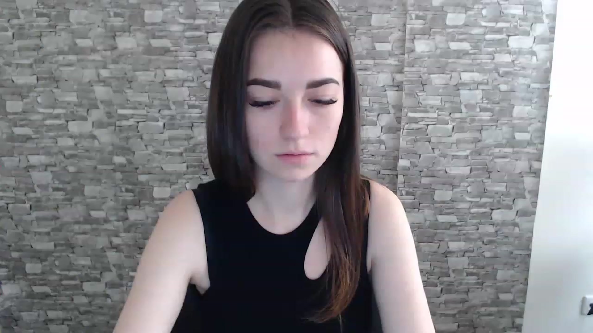 Gallery image thumbnail from Eva_Eldis's myfreecams stream on, 06/24/2023, 10:19 image 14 of 20