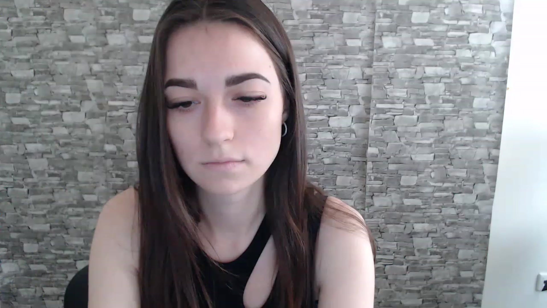 Gallery image thumbnail from Eva_Eldis's myfreecams stream on, 06/24/2023, 10:19 image 11 of 20