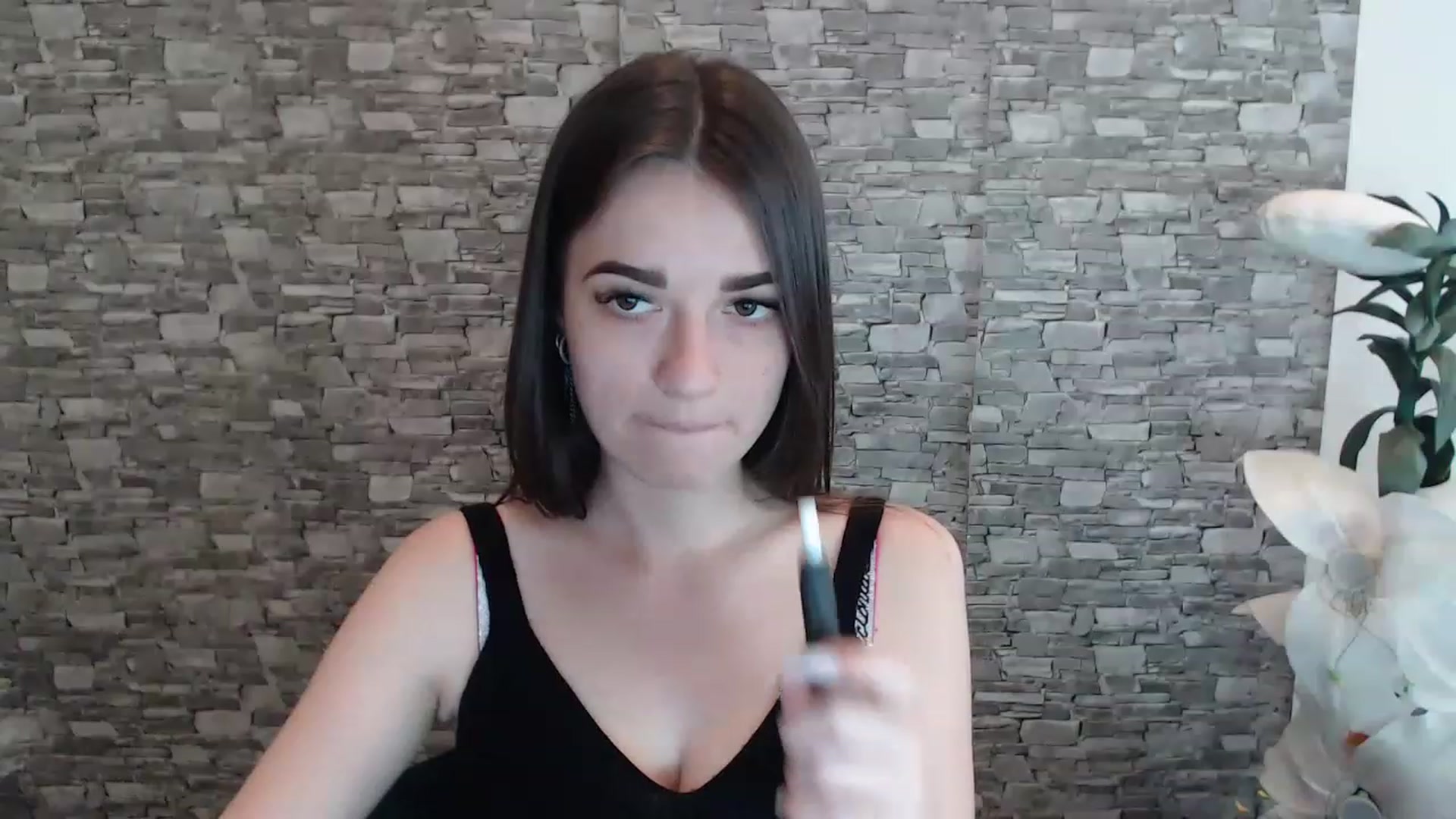 Gallery image thumbnail from Eva_Eldis's myfreecams stream on, 06/25/2023, 12:34 image 2 of 20