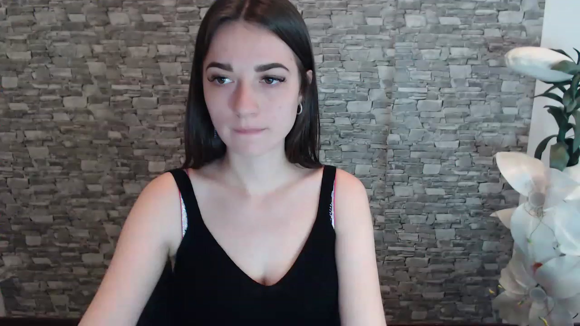 Gallery image thumbnail from Eva_Eldis's myfreecams stream on, 06/25/2023, 14:03 image 9 of 20