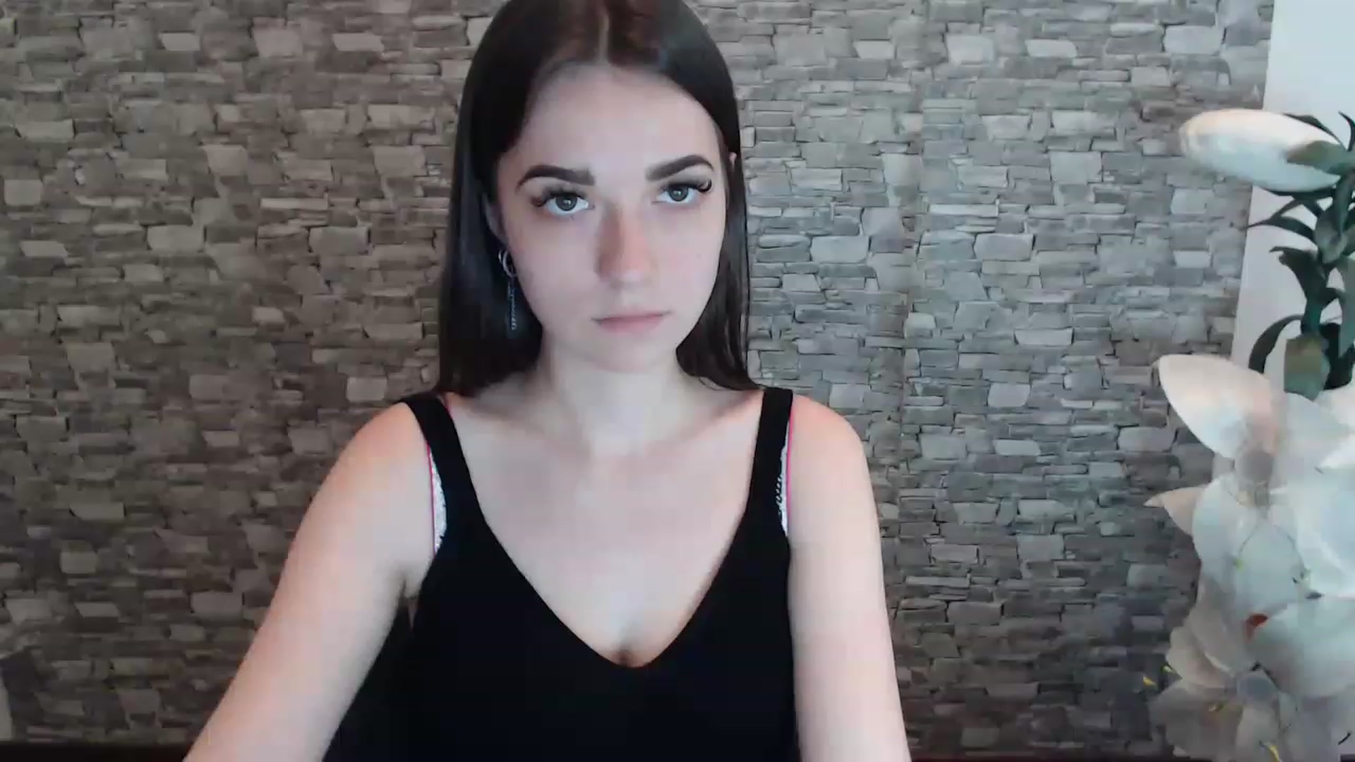 Gallery image thumbnail from Eva_Eldis's myfreecams stream on, 06/25/2023, 14:03 image 8 of 20