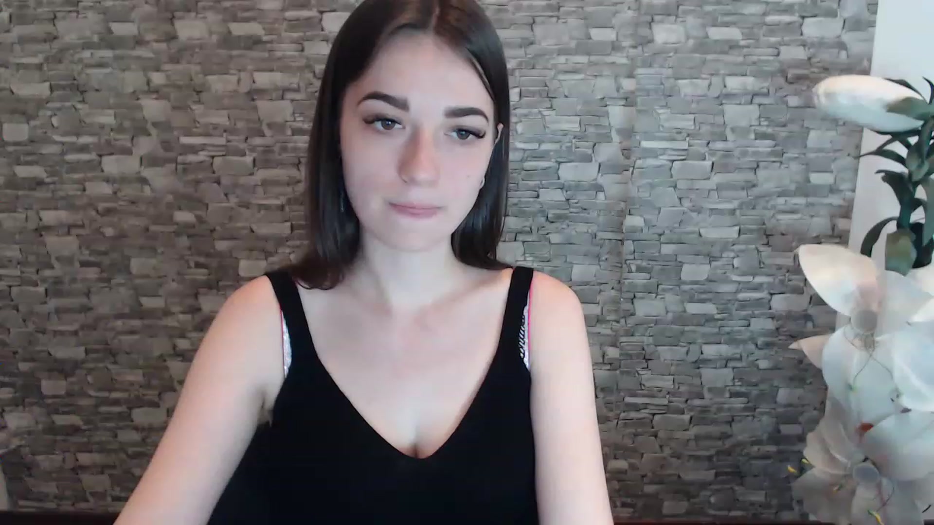 Gallery image thumbnail from Eva_Eldis's myfreecams stream on, 06/25/2023, 14:03 image 20 of 20