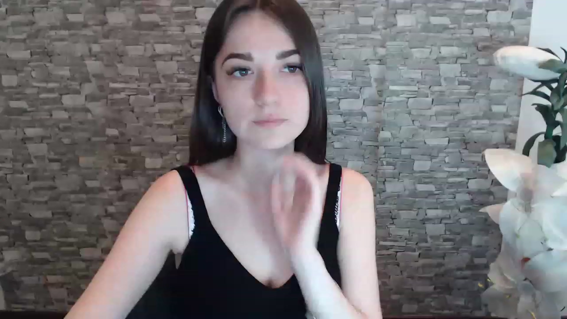Gallery image thumbnail from Eva_Eldis's myfreecams stream on, 06/25/2023, 14:03 image 5 of 20