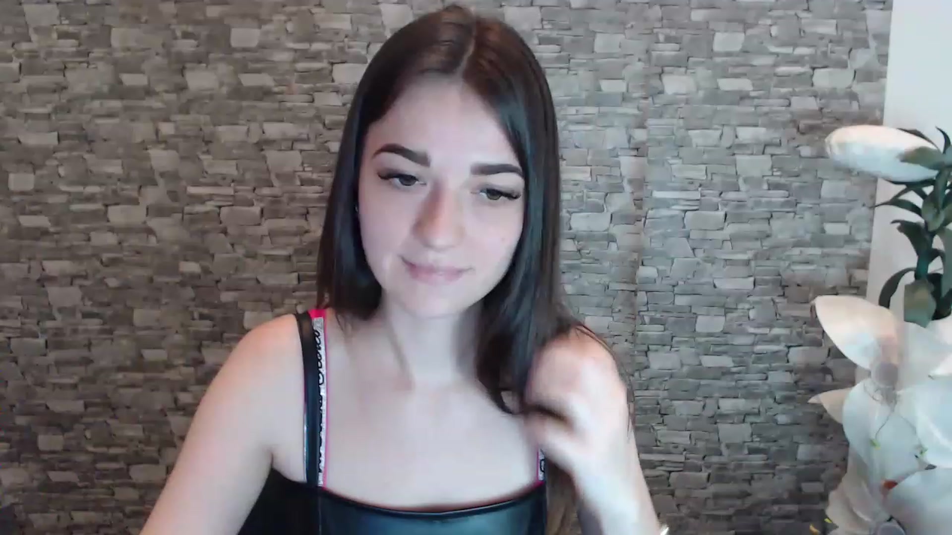 Gallery image thumbnail from Eva_Eldis's myfreecams stream on, 06/25/2023, 15:34 image 12 of 20