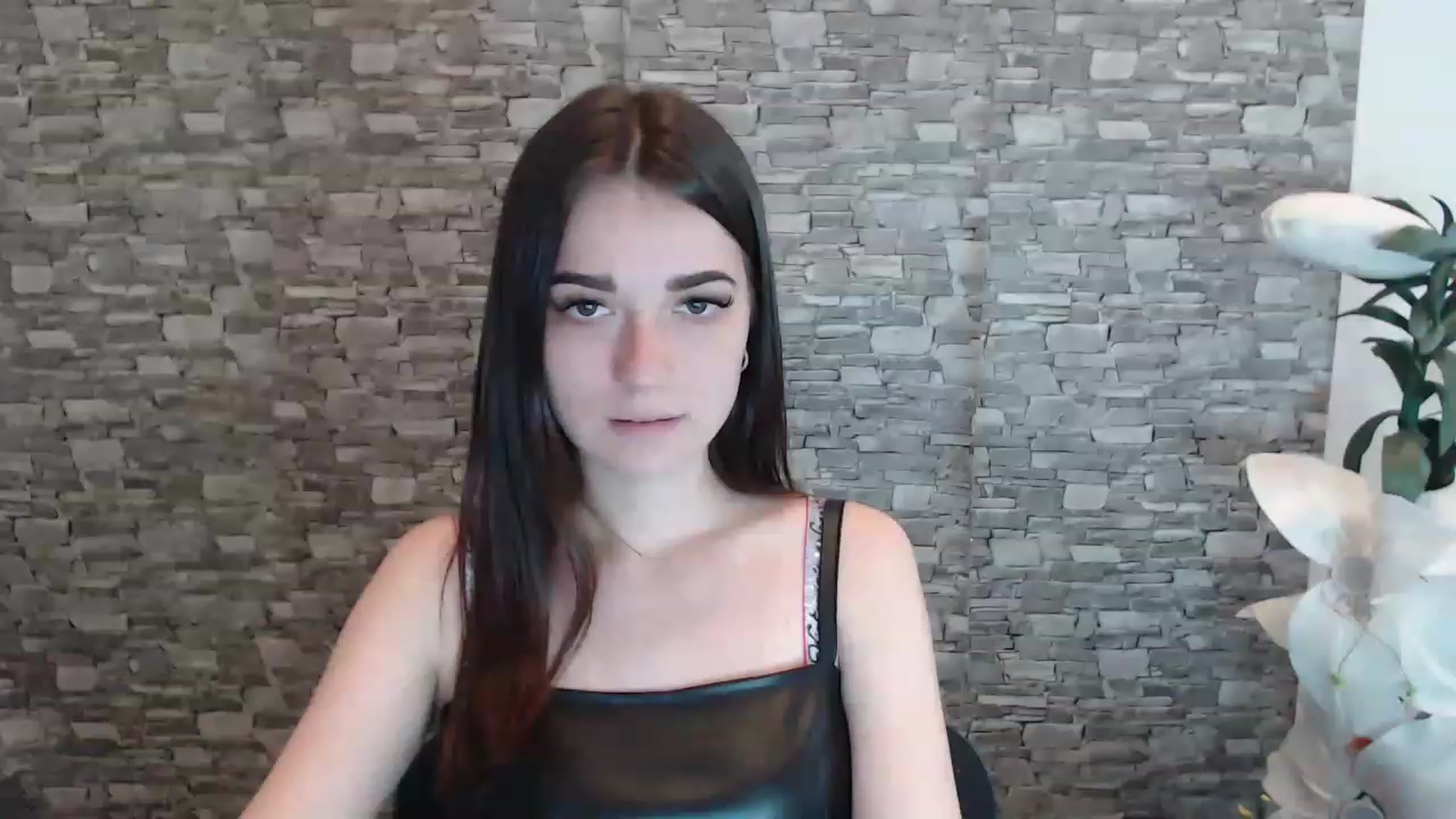 Gallery image thumbnail from Eva_Eldis's myfreecams stream on, 06/25/2023, 15:34 image 1 of 20