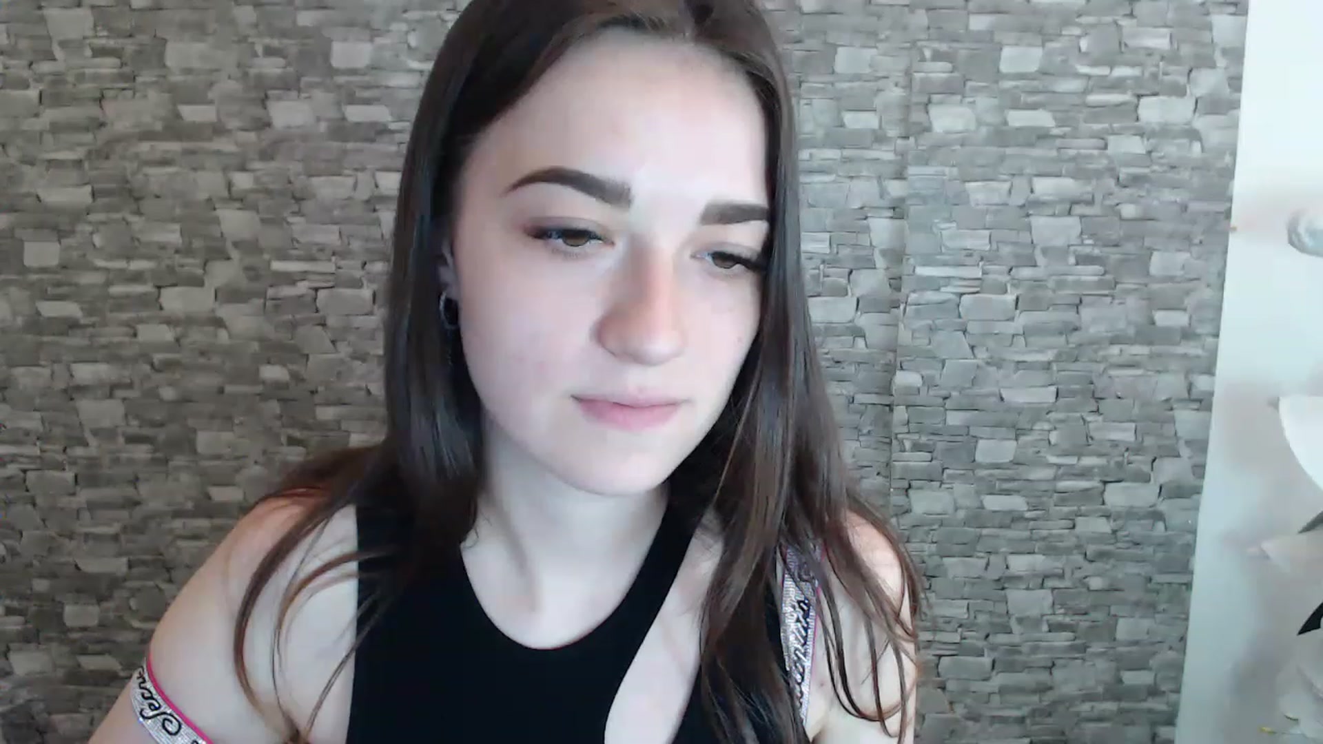 Gallery image thumbnail from Eva_Eldis's myfreecams stream on, 06/26/2023, 13:34 image 16 of 20