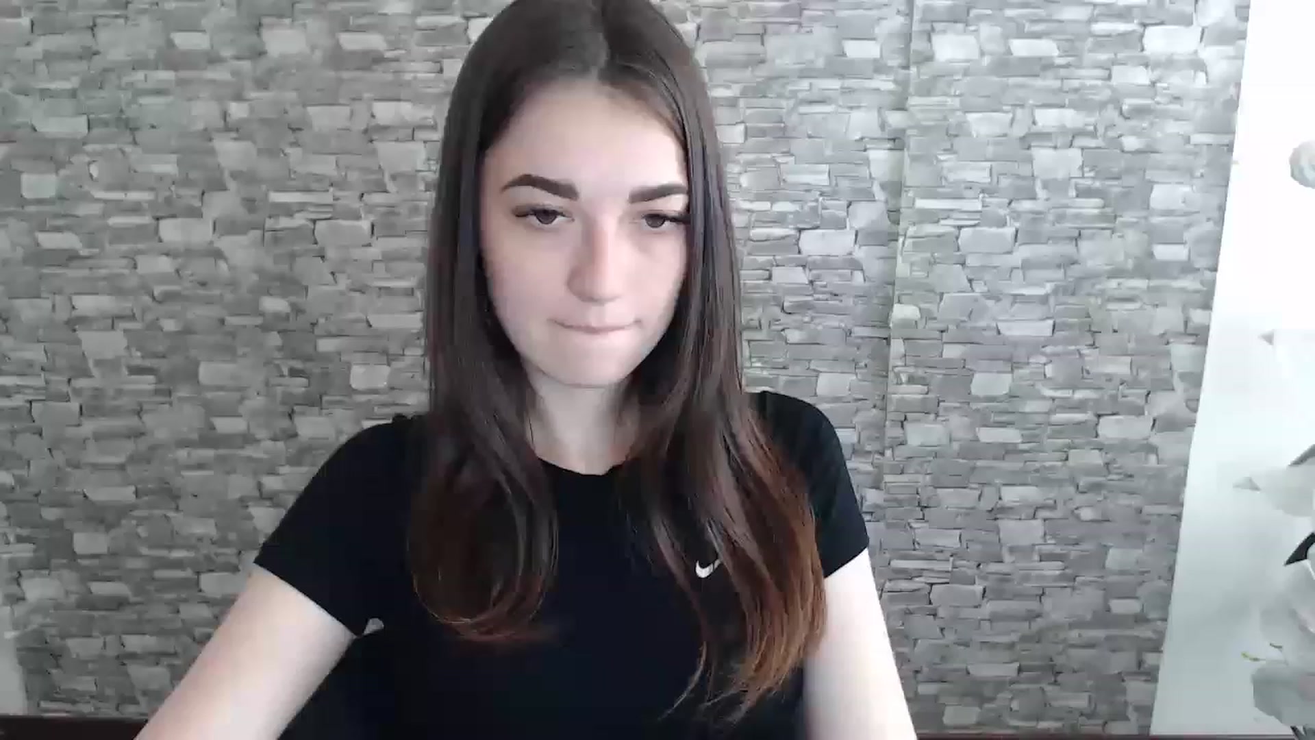 Gallery image thumbnail from Eva_Eldis's myfreecams stream on, 06/27/2023, 09:49 image 18 of 20