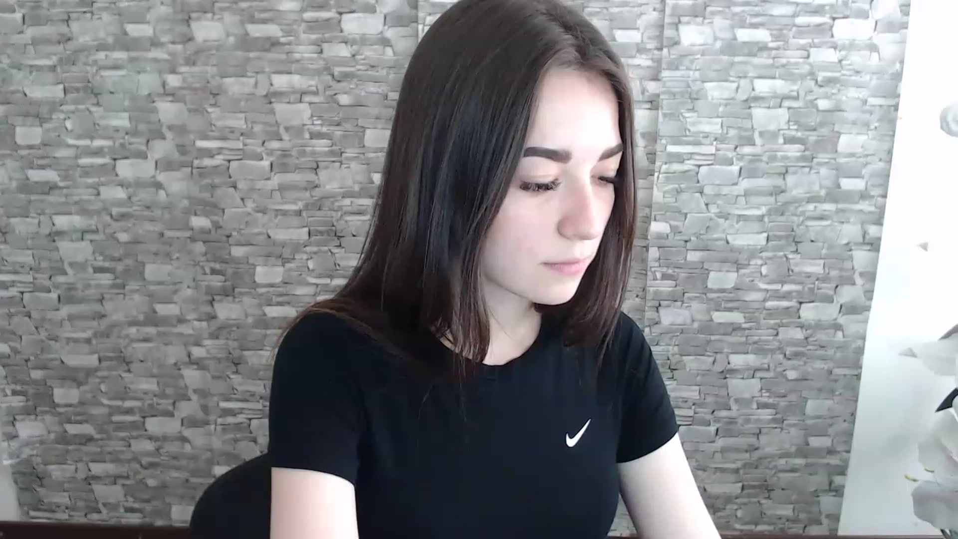 Gallery image thumbnail from Eva_Eldis's myfreecams stream on, 06/27/2023, 09:49 image 3 of 20
