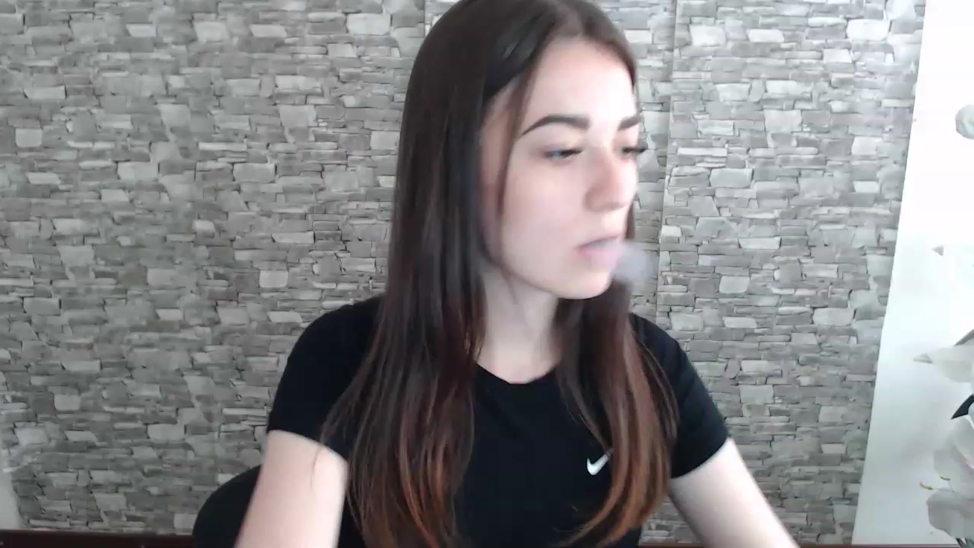 Gallery image thumbnail from Eva_Eldis's myfreecams stream on, 06/27/2023, 09:49 image 7 of 20