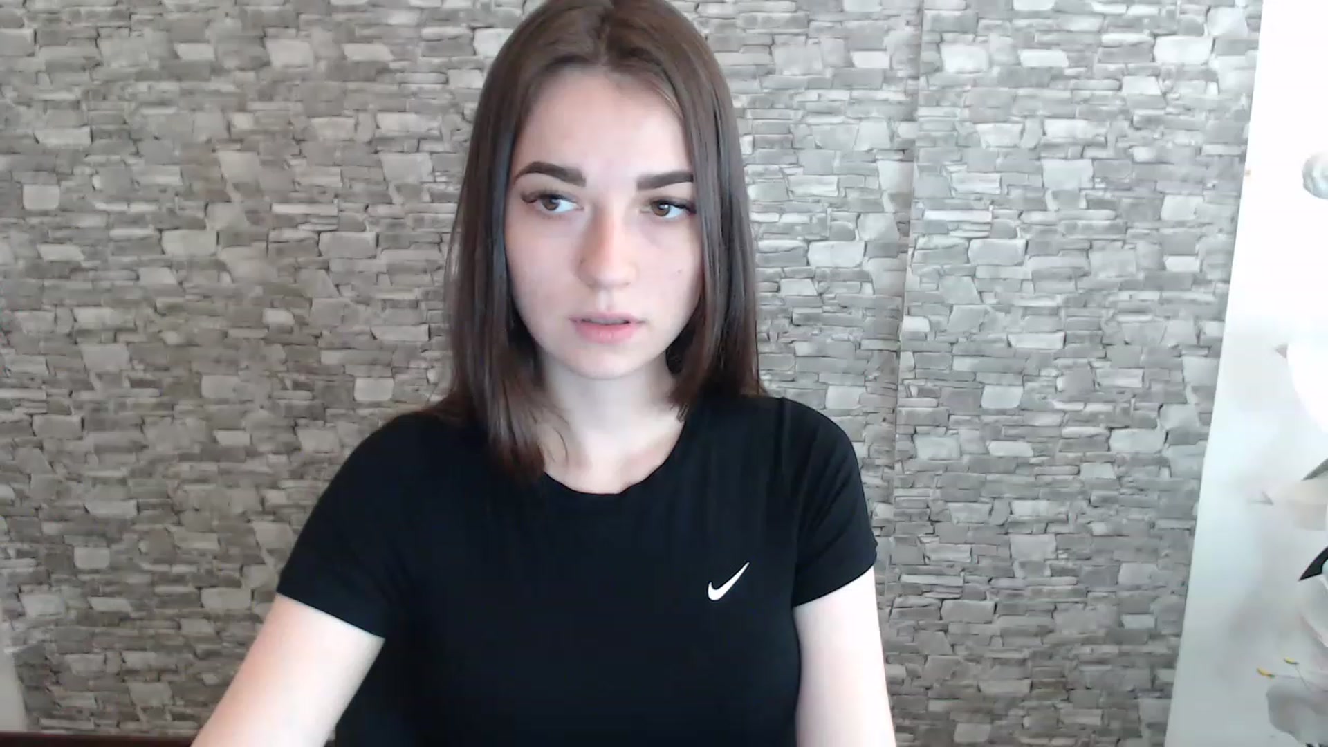 Gallery image thumbnail from Eva_Eldis's myfreecams stream on, 06/27/2023, 11:21 image 15 of 20