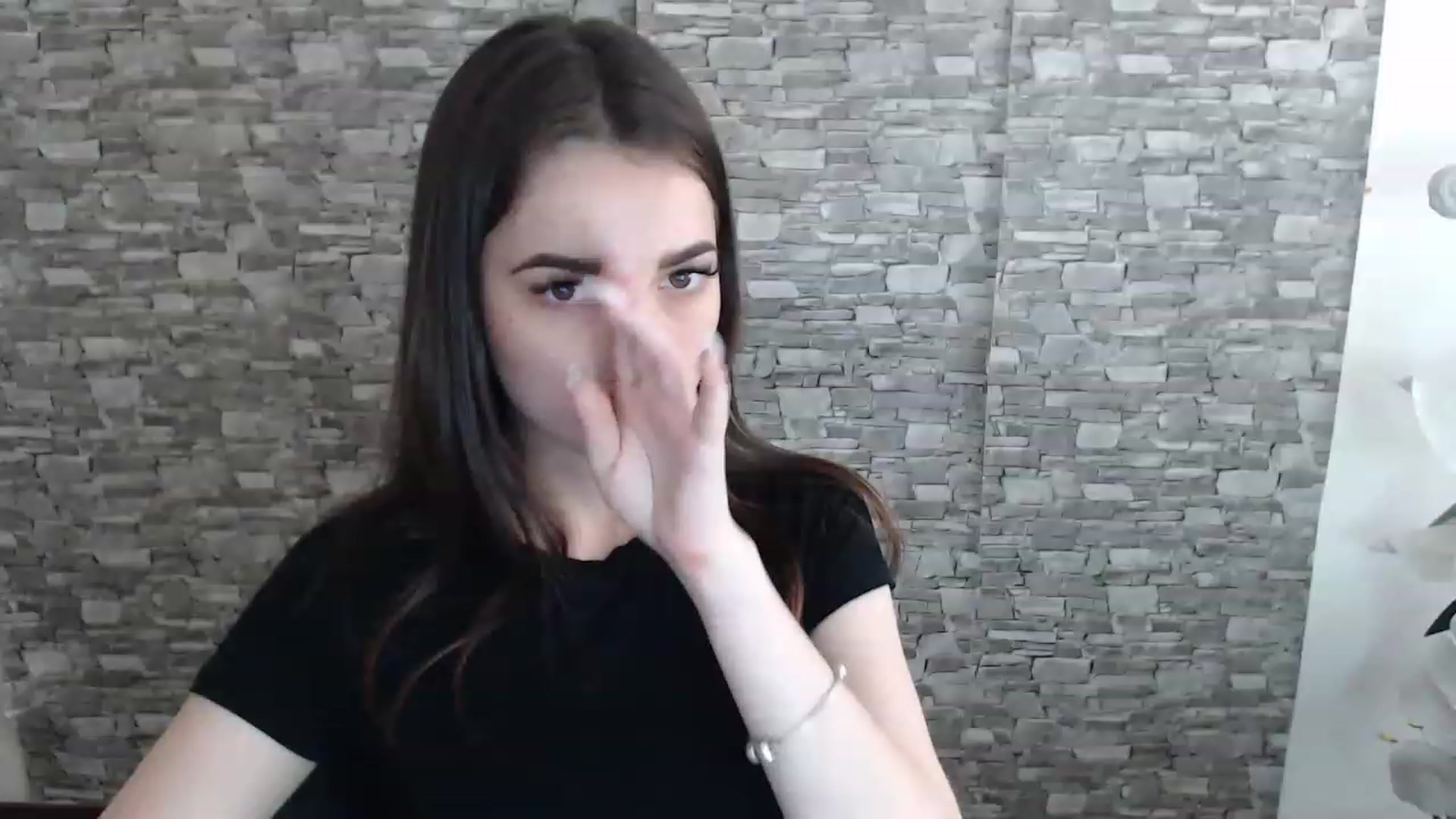 Gallery image thumbnail from Eva_Eldis's myfreecams stream on, 06/27/2023, 11:21 image 8 of 20