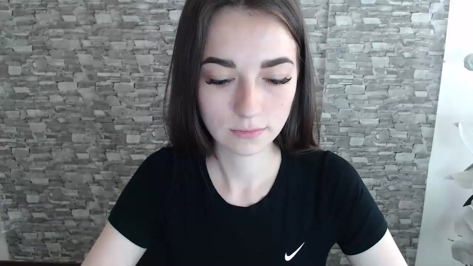Gallery image thumbnail from Eva_Eldis's myfreecams stream on, 06/27/2023, 11:21 image 2 of 20