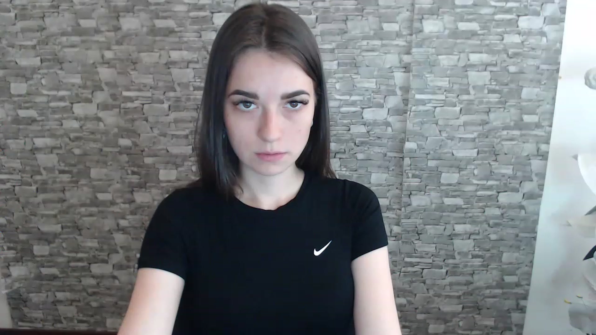 Gallery image thumbnail from Eva_Eldis's myfreecams stream on, 06/27/2023, 11:21 image 17 of 20
