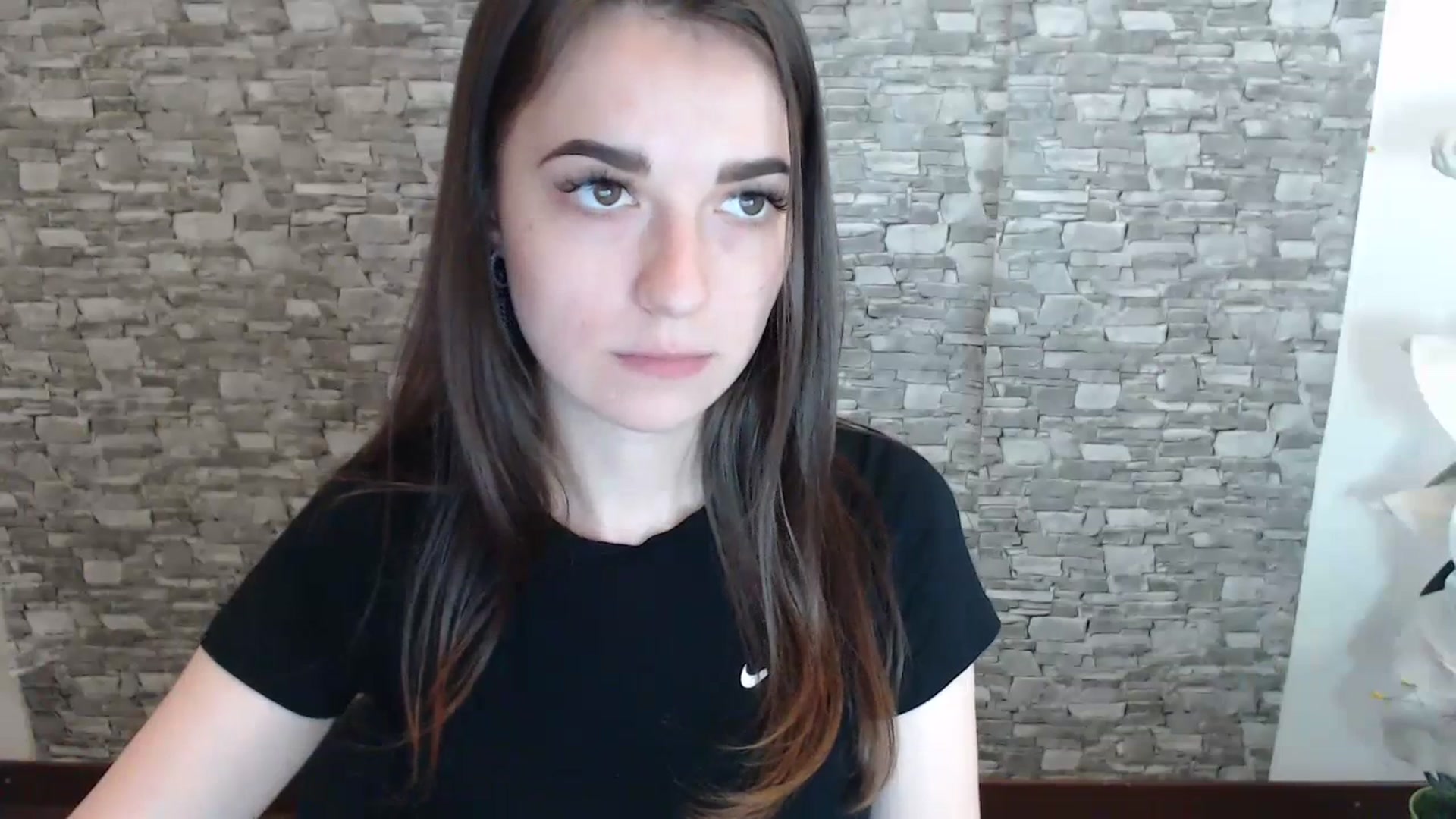 Gallery image thumbnail from Eva_Eldis's myfreecams stream on, 06/27/2023, 13:20 image 9 of 20