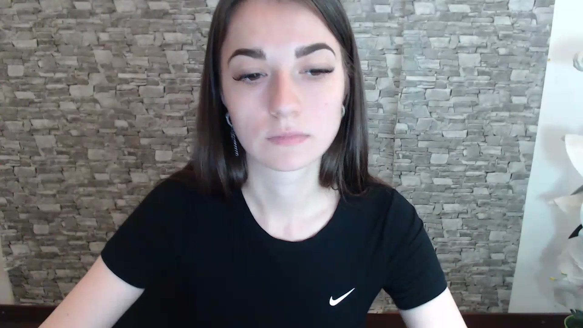 Gallery image thumbnail from Eva_Eldis's myfreecams stream on, 06/27/2023, 13:20 image 20 of 20